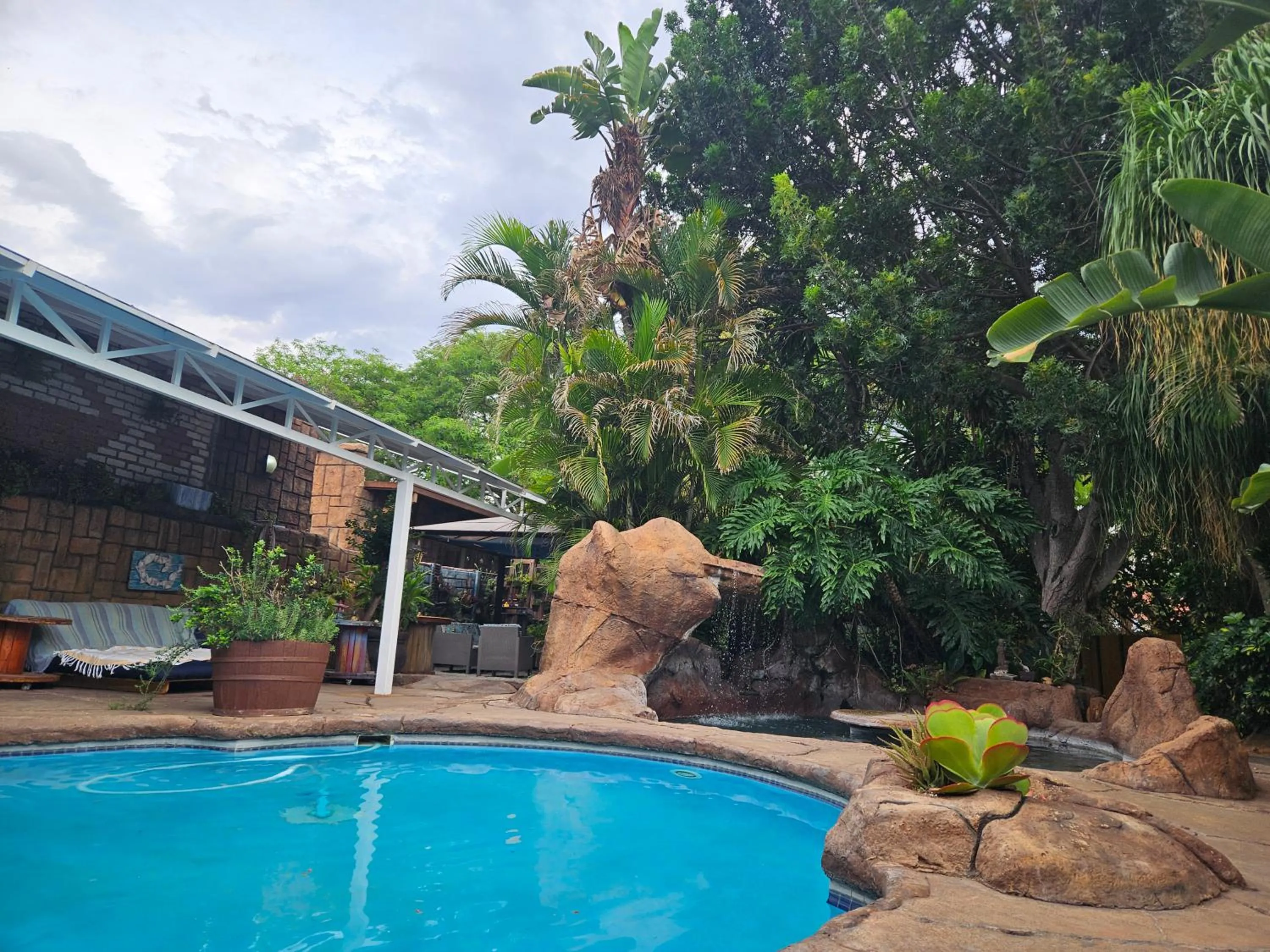 Lounge or bar in 61 On Ireland Guest House and Conferencing