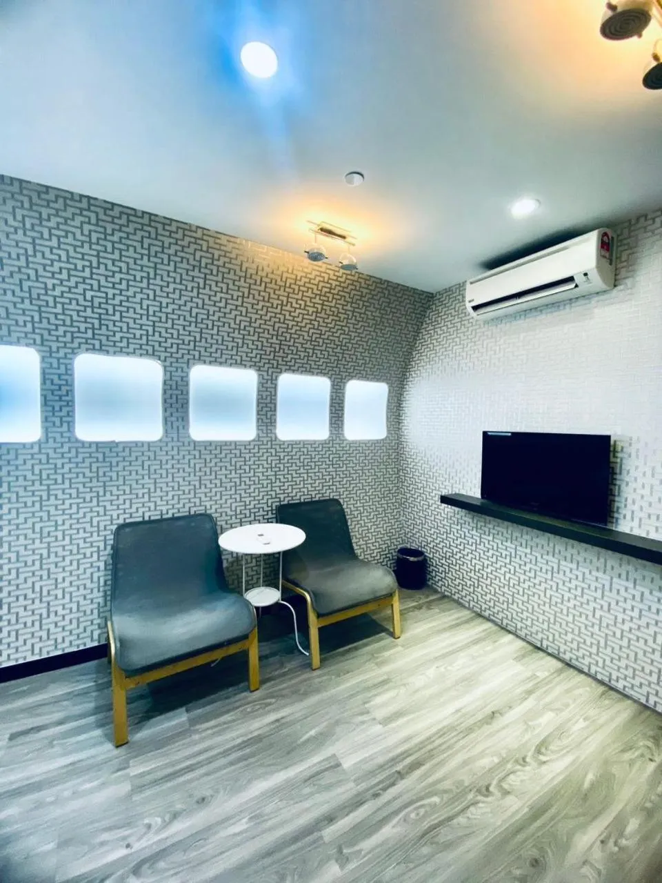 TV and multimedia in Sri Langit Hotel KLIA, KLIA 2 & F1