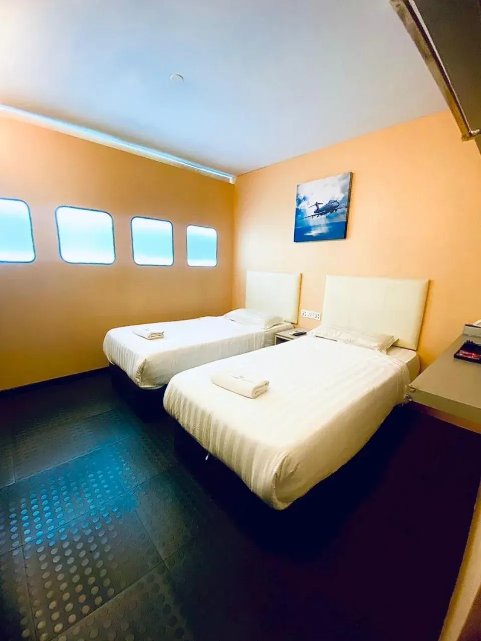 Economy Twin Room in Sri Langit Hotel KLIA, KLIA 2 & F1 Economy Twin Room in Sri Langit Hotel KLIA, KLIA 2 & F1