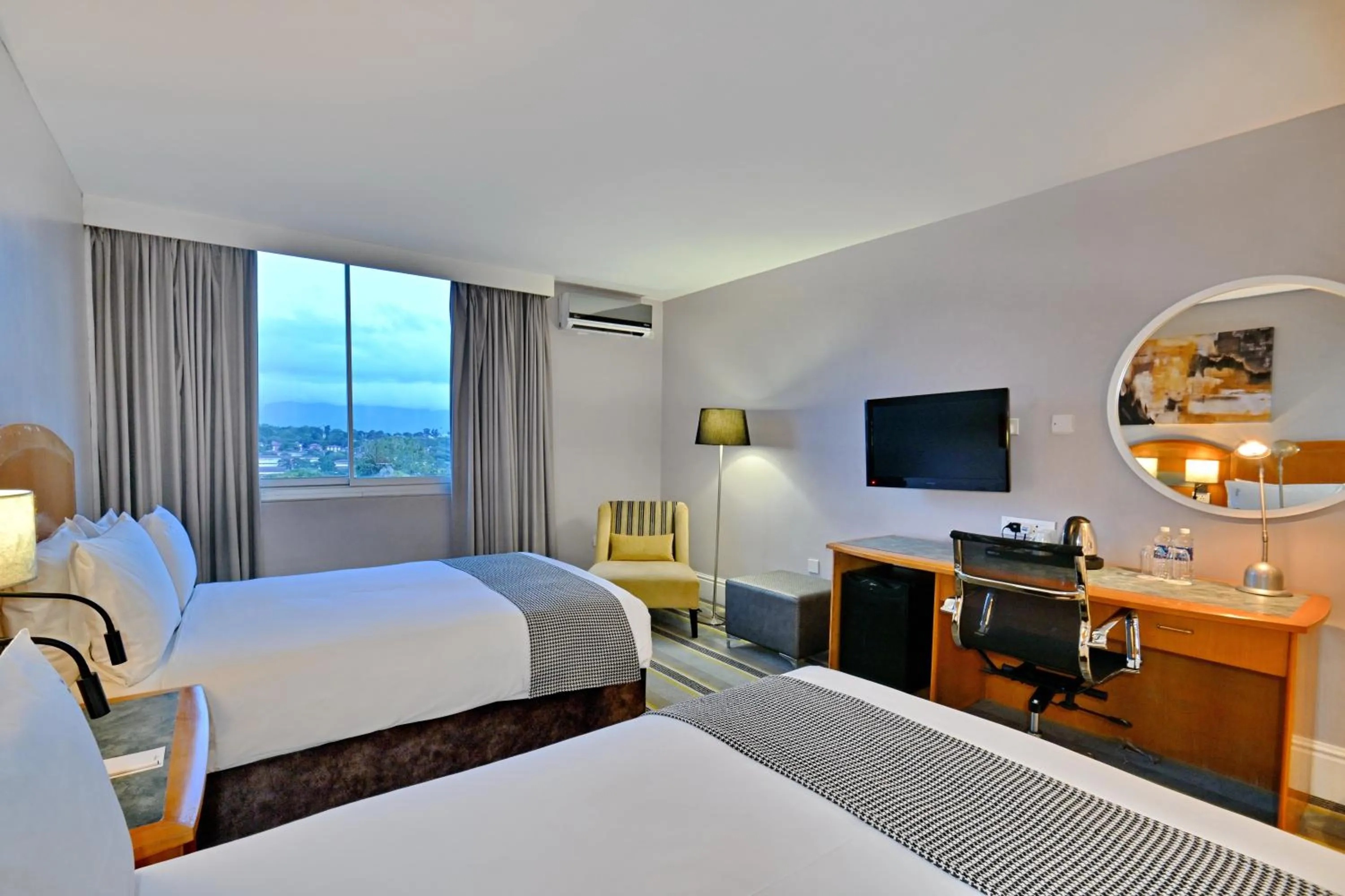 Bed in Holiday Inn - Mutare by IHG