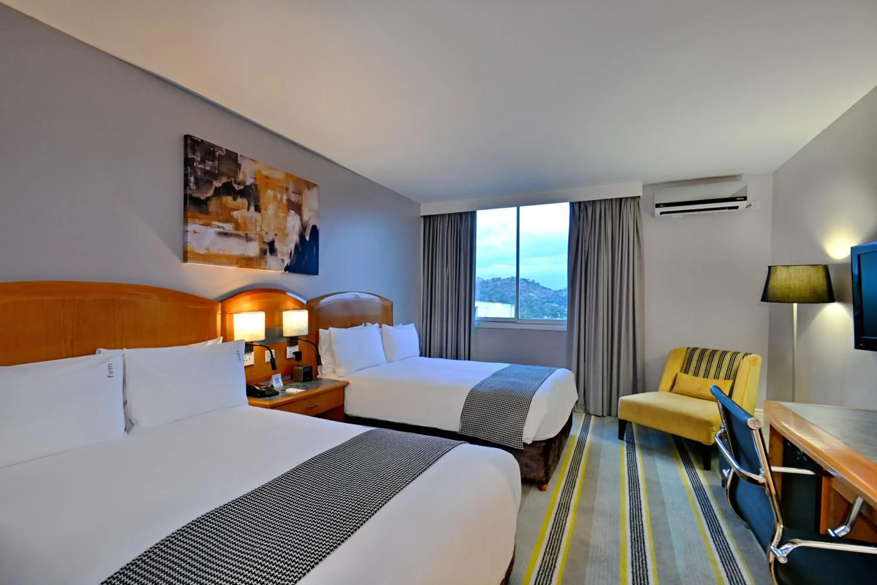 Standard Twin Room with City View in Holiday Inn - Mutare by IHG Standard Twin Room with City View in Holiday Inn - Mutare by IHG