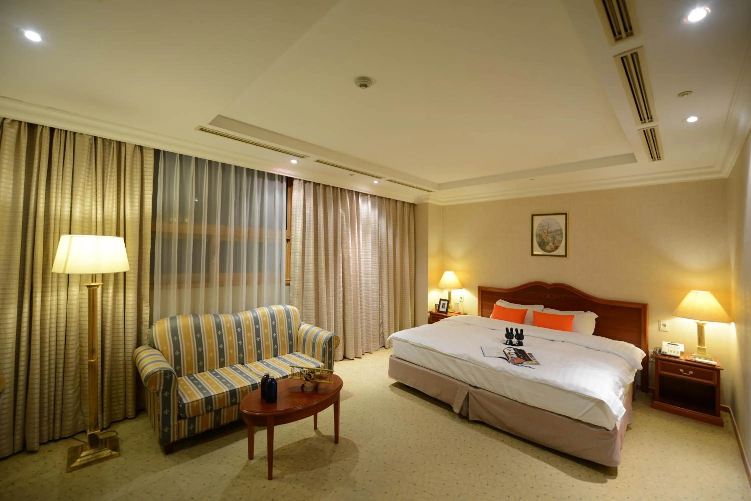 Onyang Hot Spring Hotel