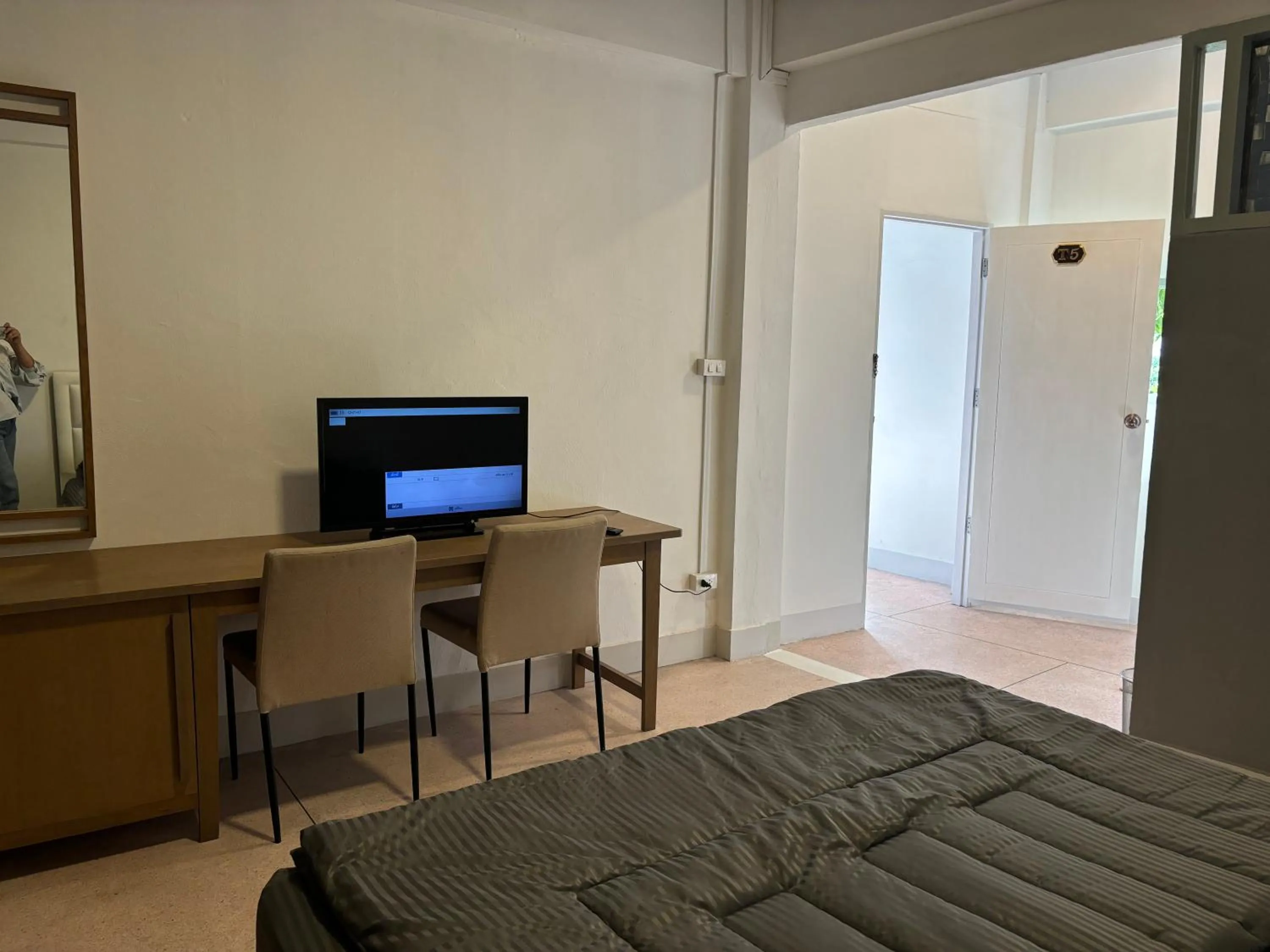 Bedroom, Bed in Ther Bangkoknoi Hotel