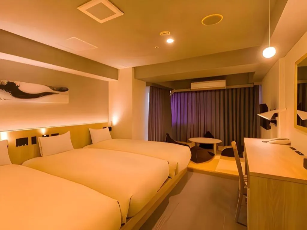 Bed in Ikebukuro Royal Hotel