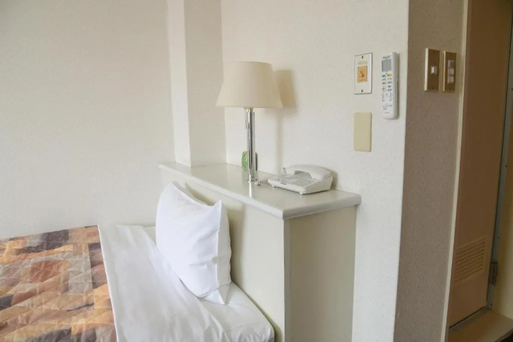 Bed in Business Hotel Shuttle