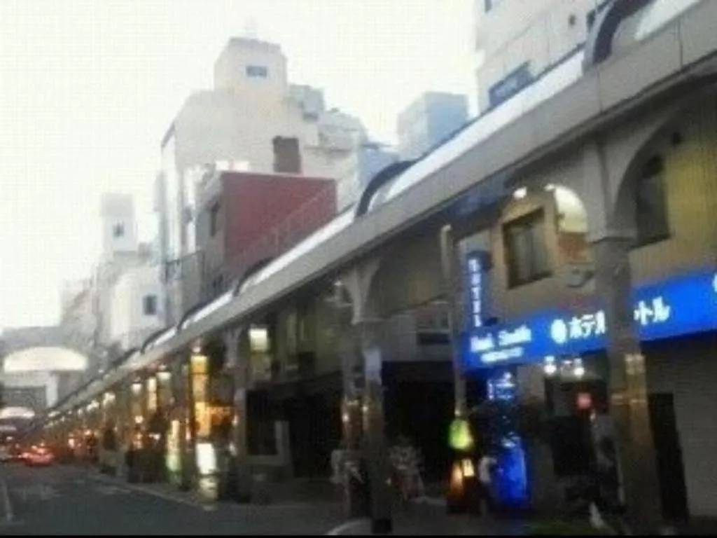 Business Hotel Shuttle