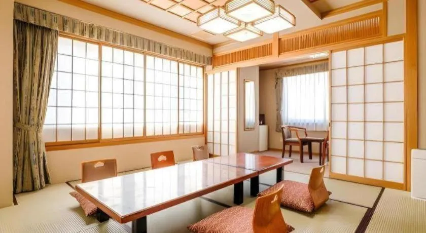 Kamisuwa Station Hotel