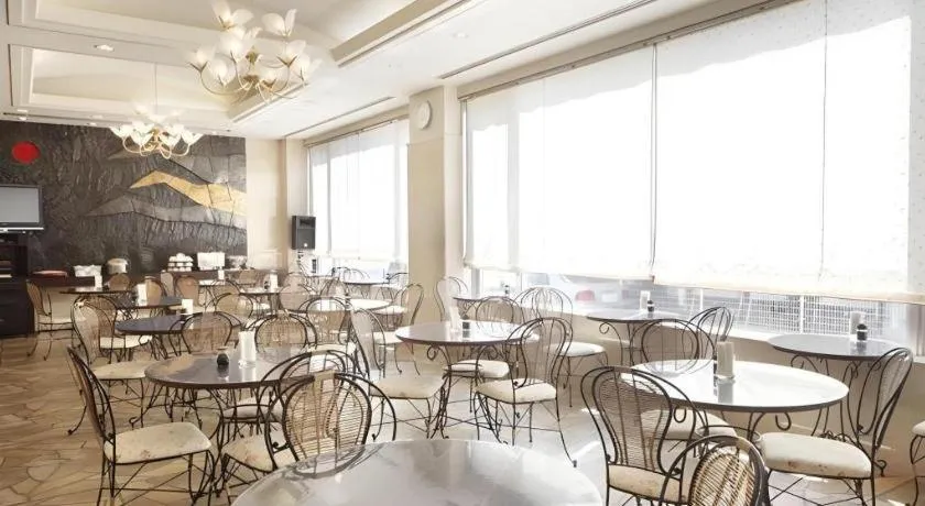 Kamisuwa Station Hotel