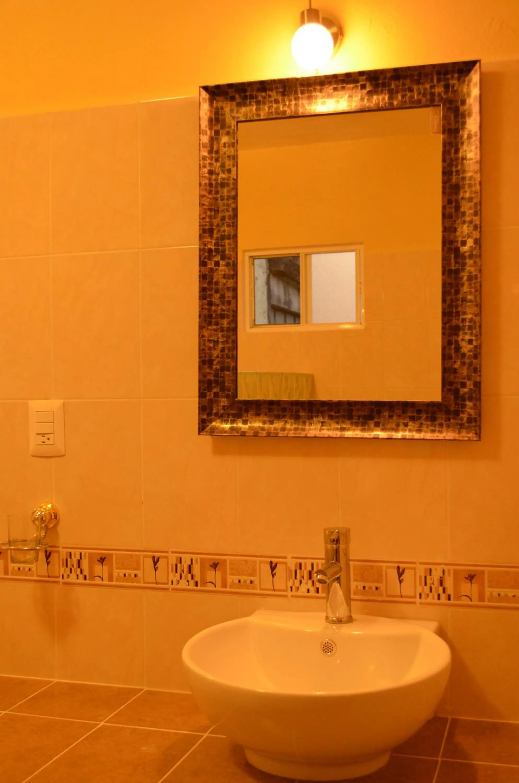 Guest house La Casa del Quetzal