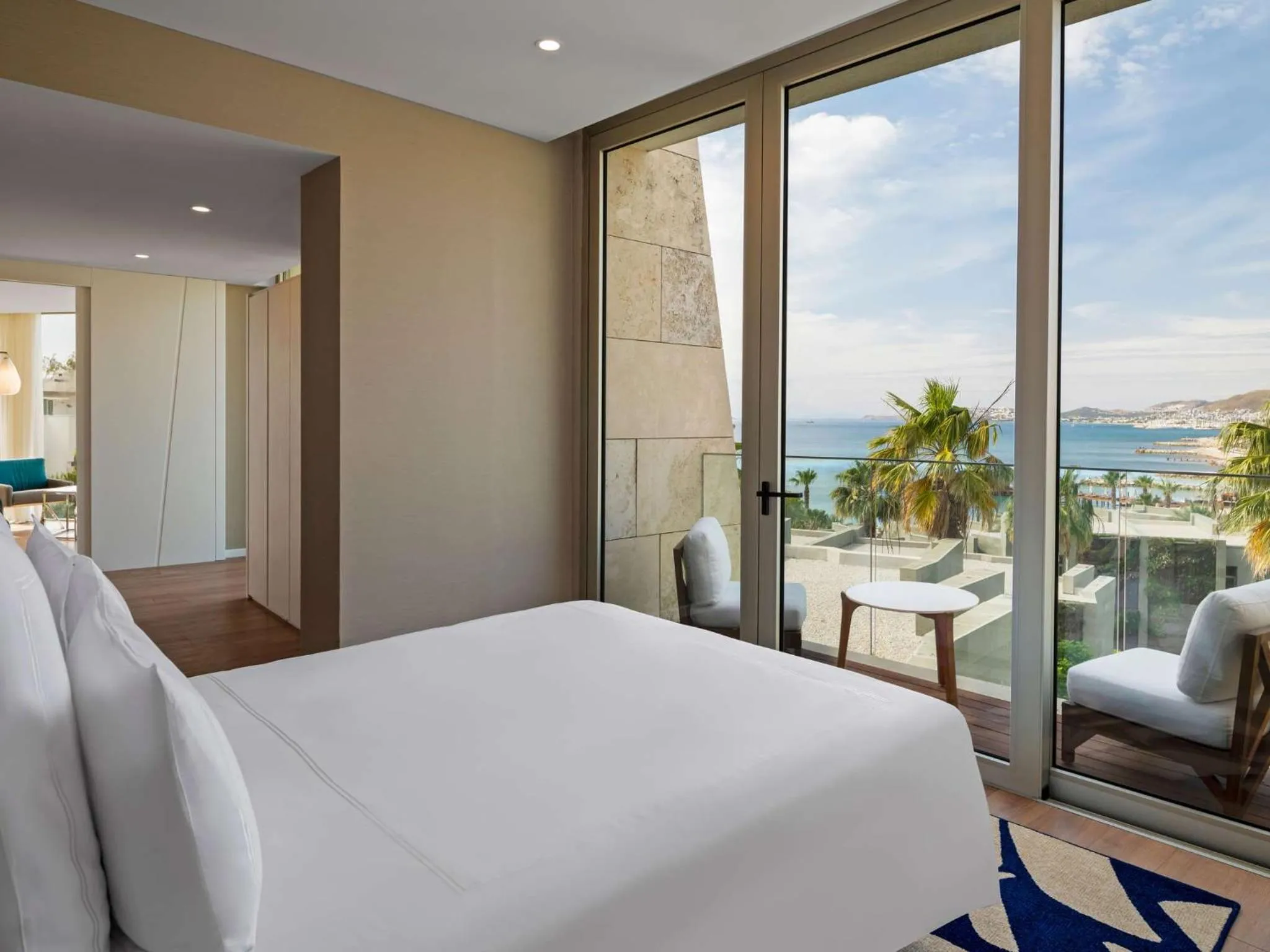 Bed in Swissôtel Resort Bodrum Beach