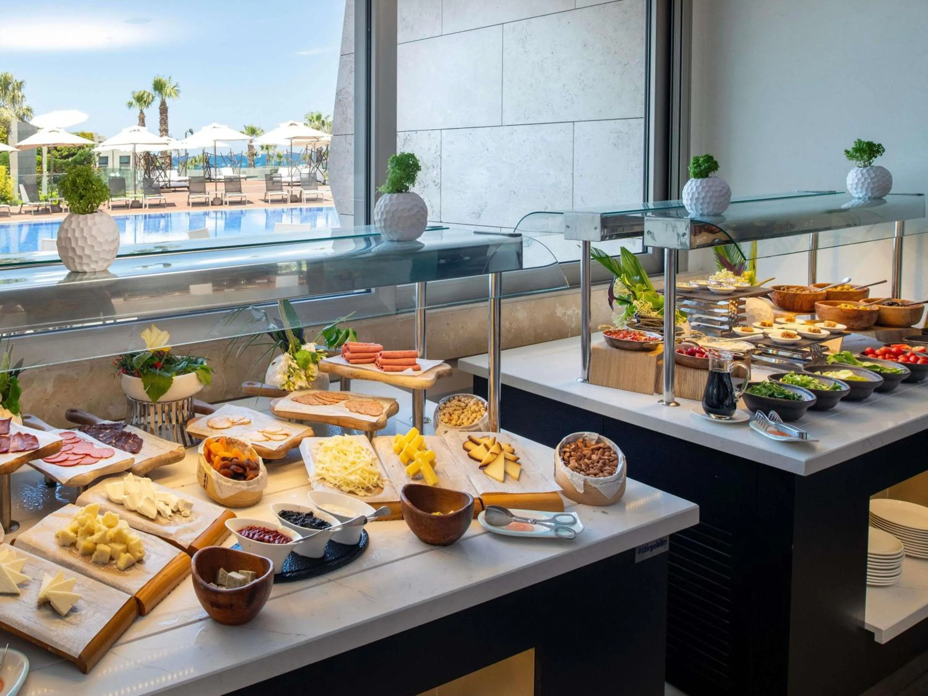 Restaurant/places to eat in Swissôtel Resort Bodrum Beach