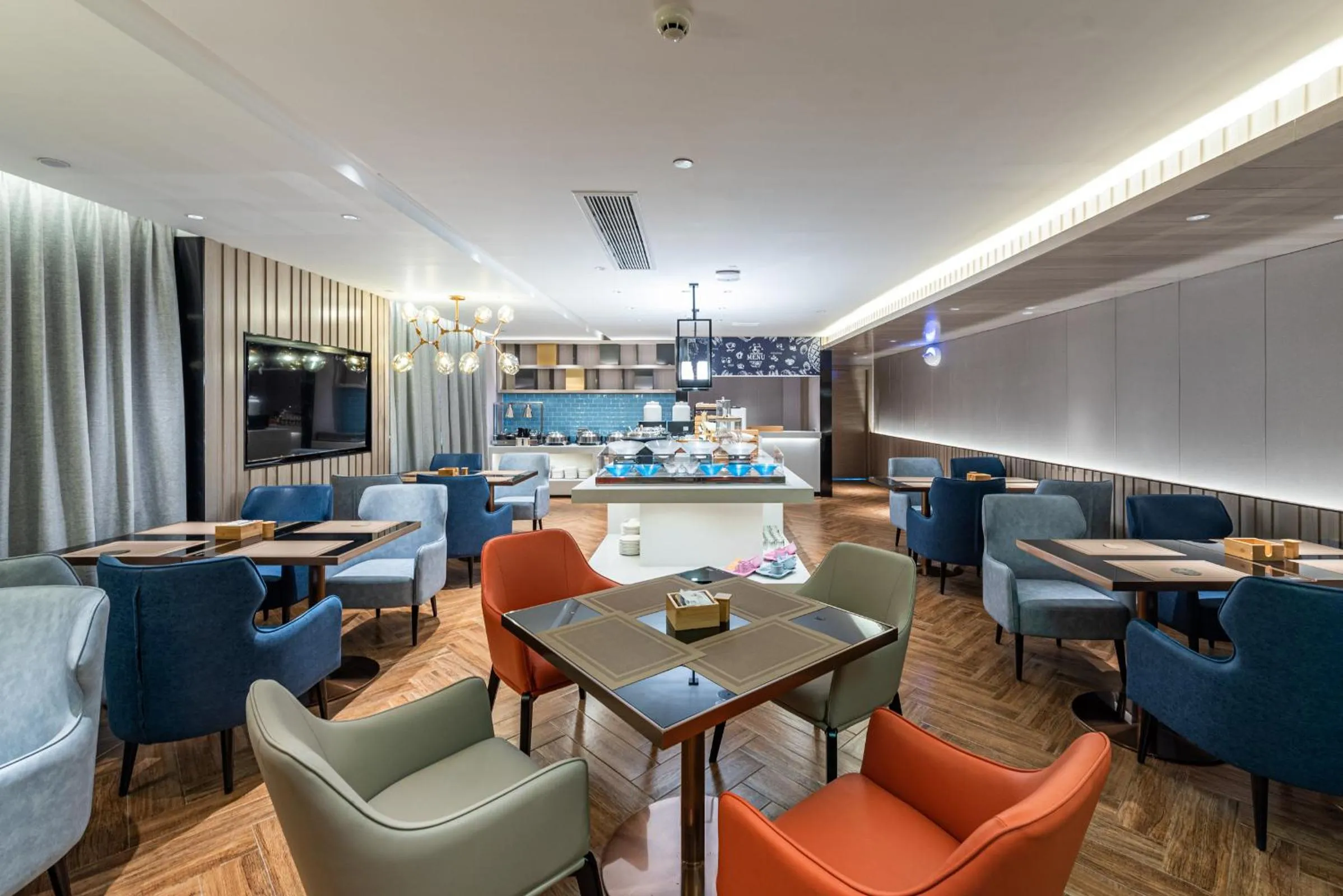 Restaurant/places to eat in Echarm Hotel Yangshuo West Stree