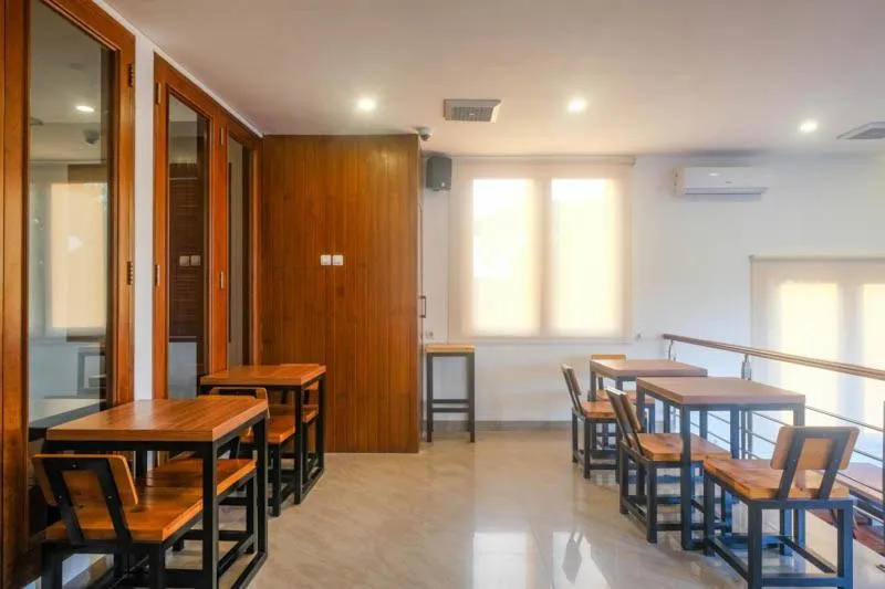 Upcity Hotel Simpang Lima By Sajiwa