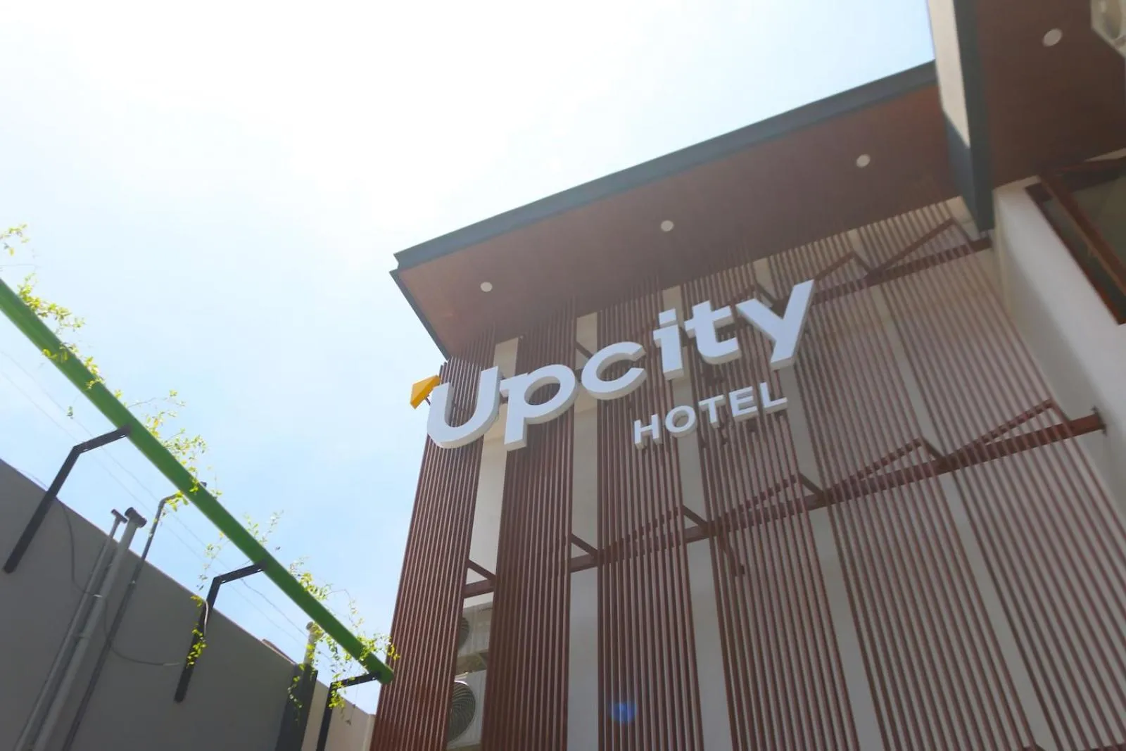 Property building in Upcity Hotel Simpang Lima By Sajiwa