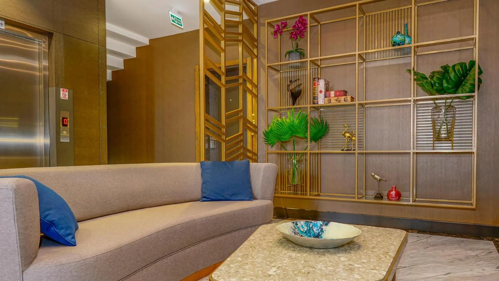 Seating area in Rudis Hotel