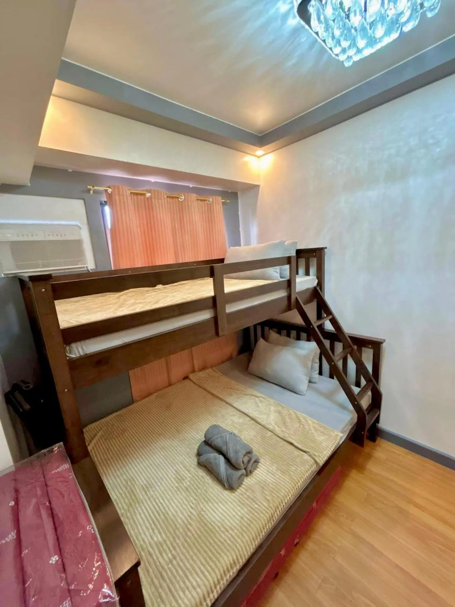 Bed in Camella Northpoint Condo