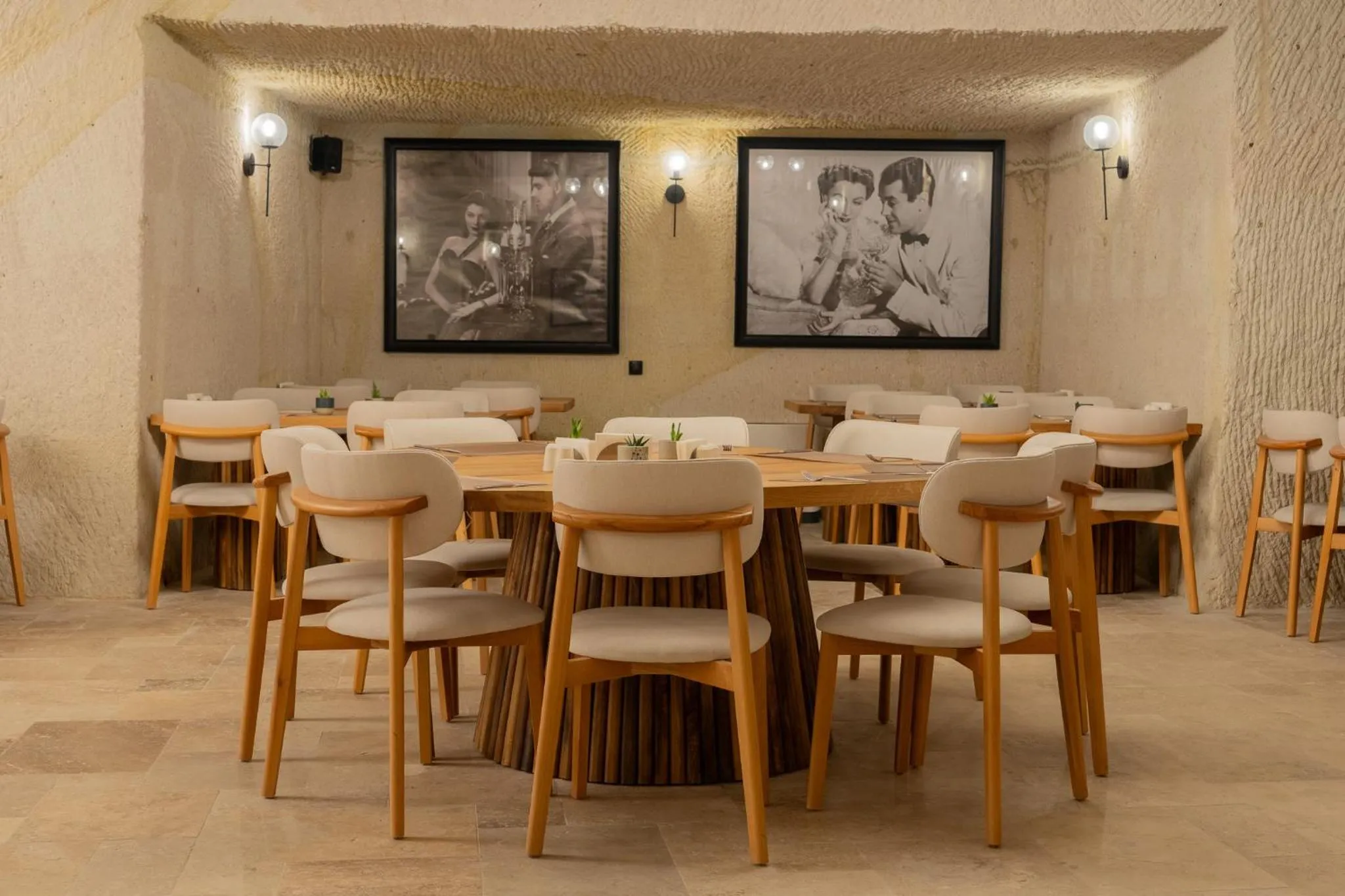 Restaurant/places to eat in Asmalı Konak Cave Suites