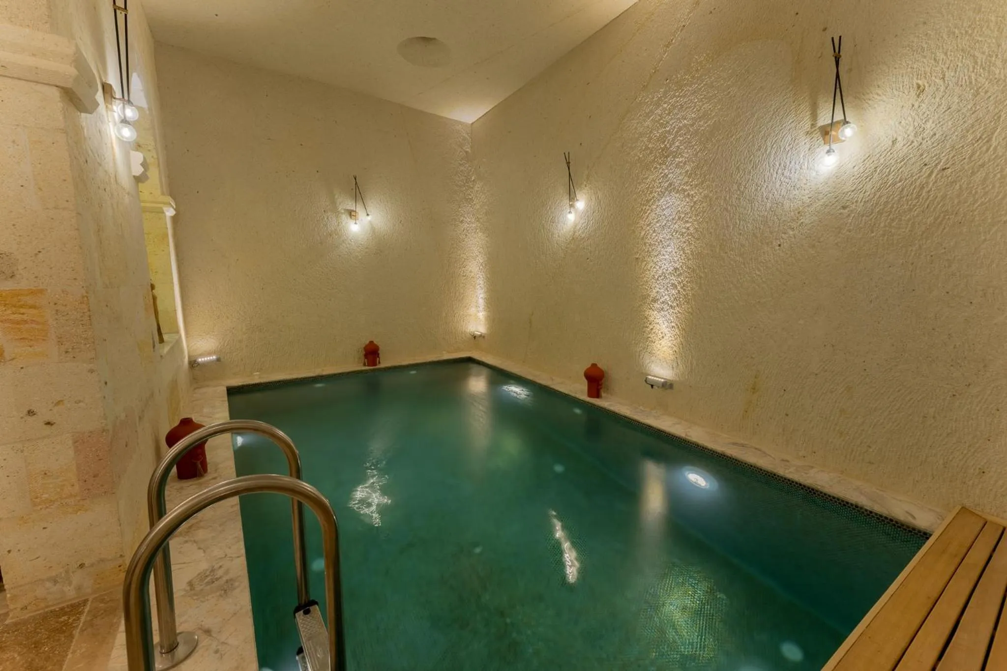 Pool view in Asmalı Konak Cave Suites