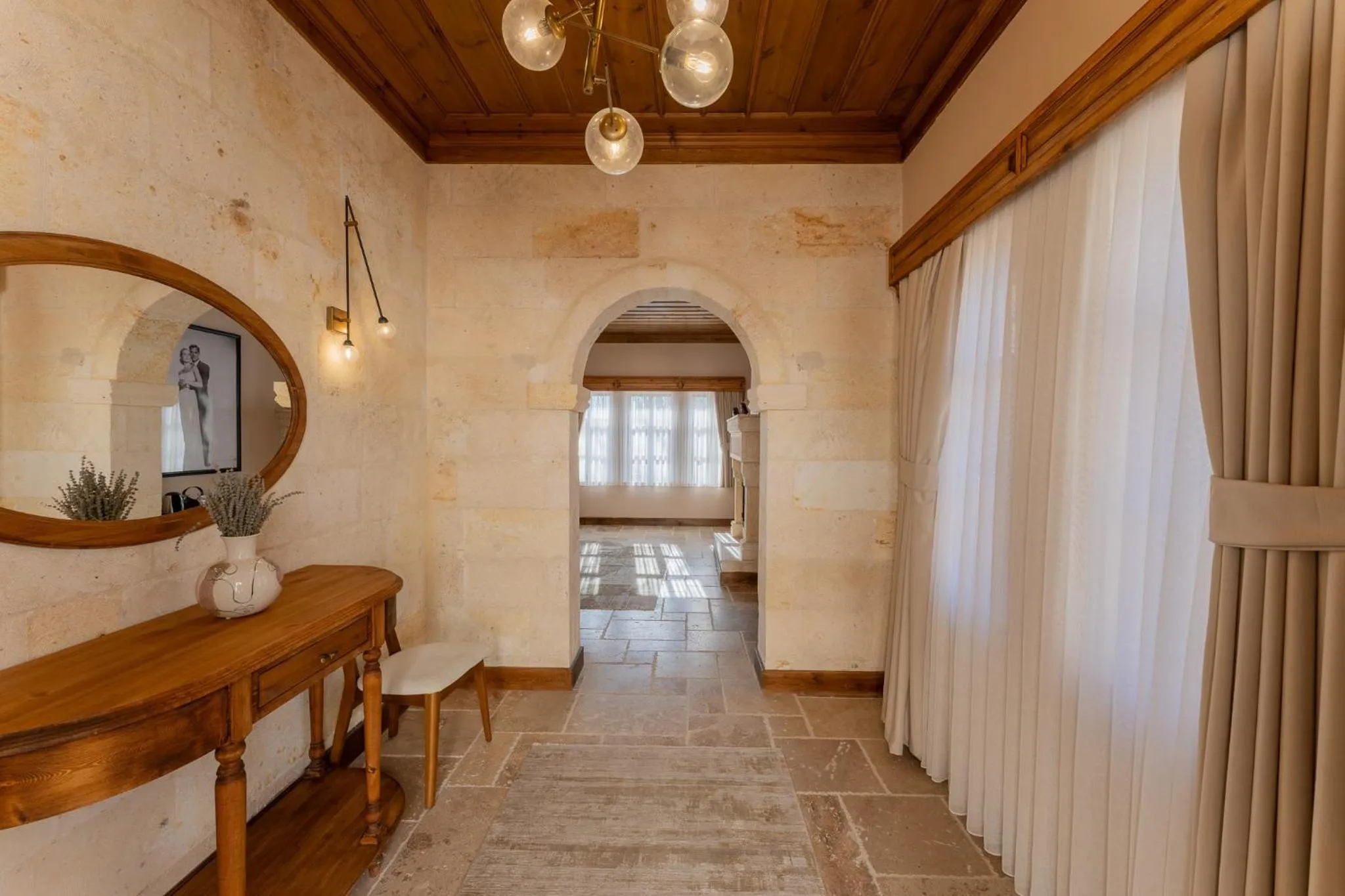 Decorative detail, Bed in Asmalı Konak Cave Suites