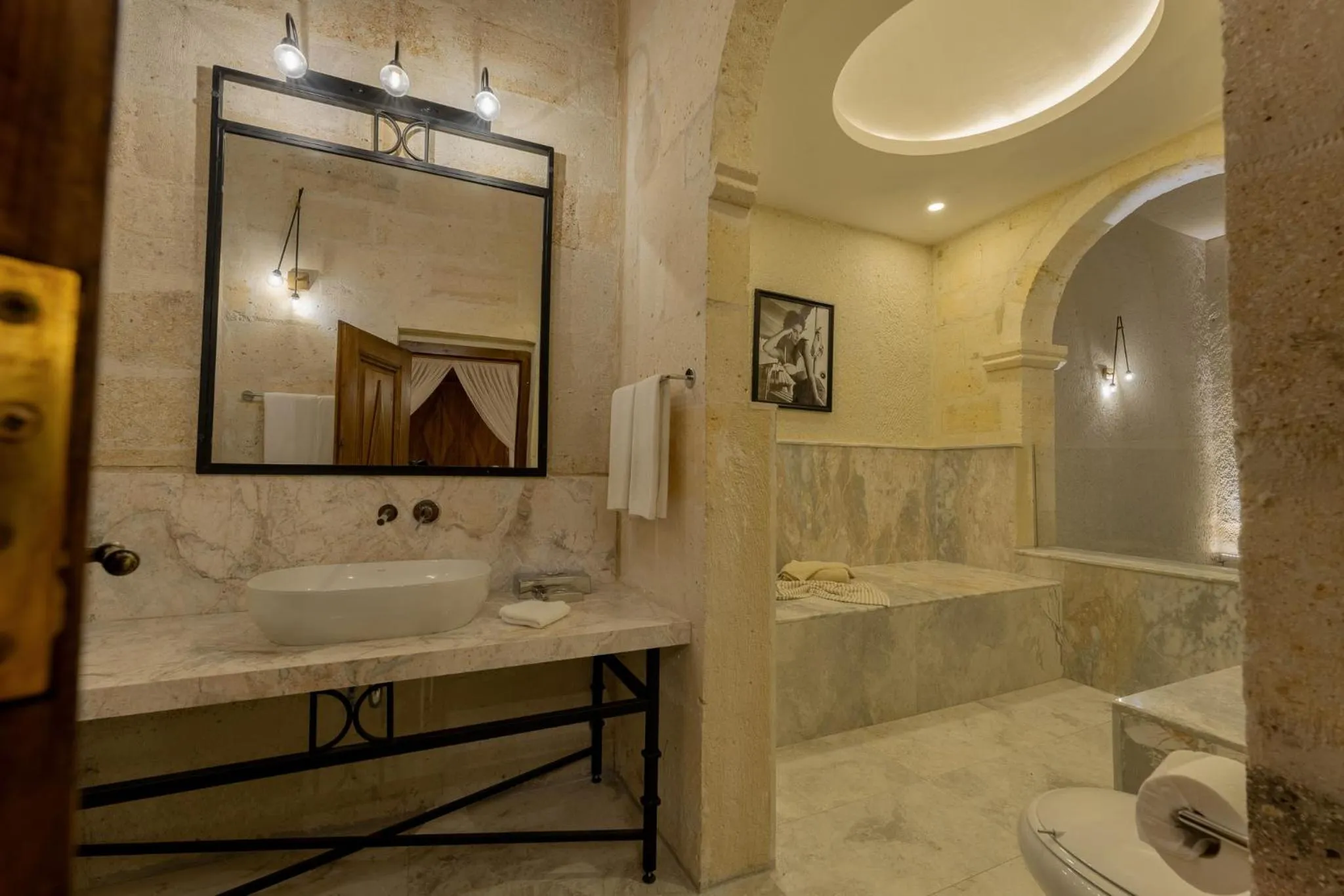 Bathroom in Asmalı Konak Cave Suites