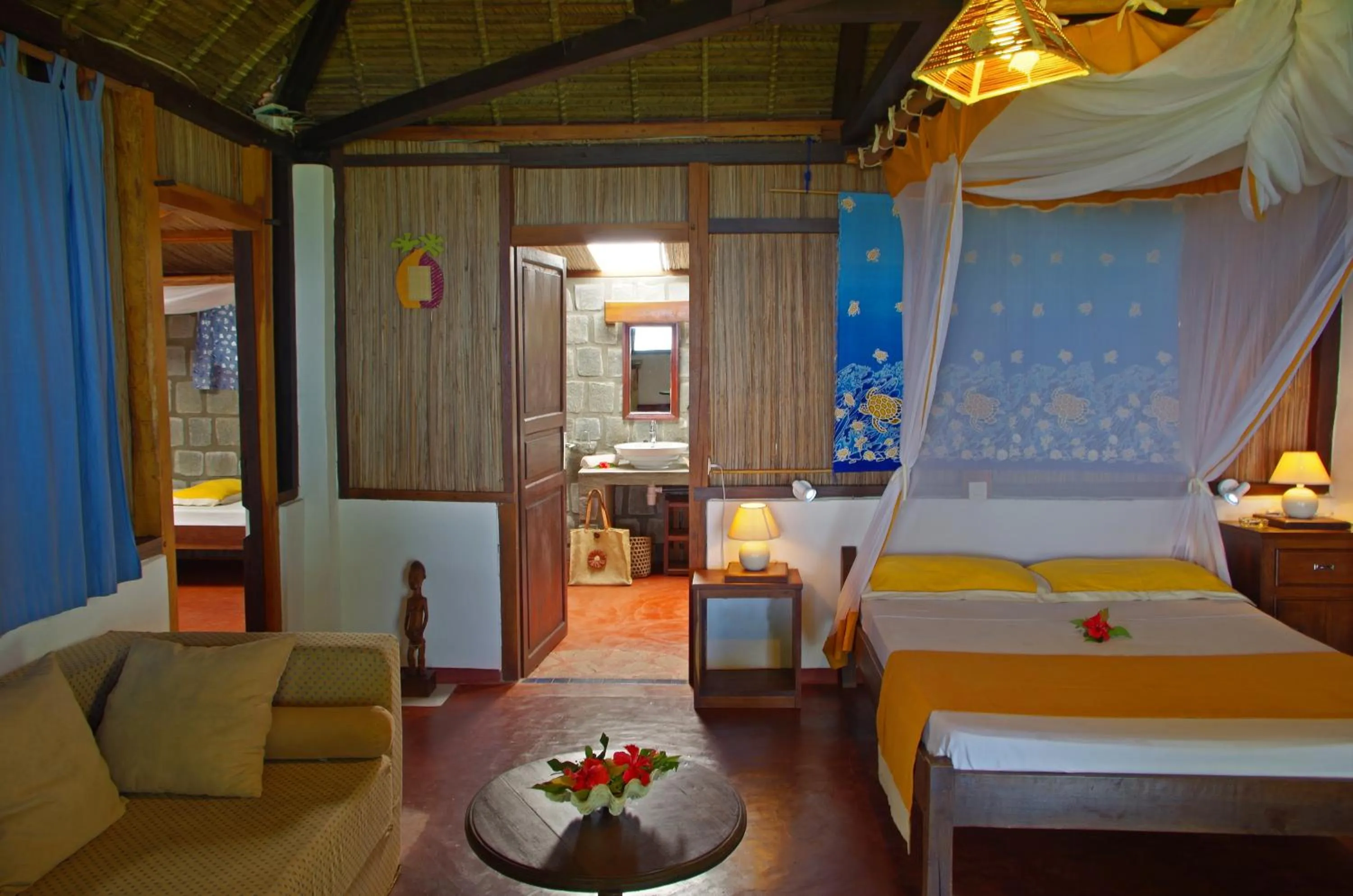 Photo of the whole room, Bed in Libertalia Hotel