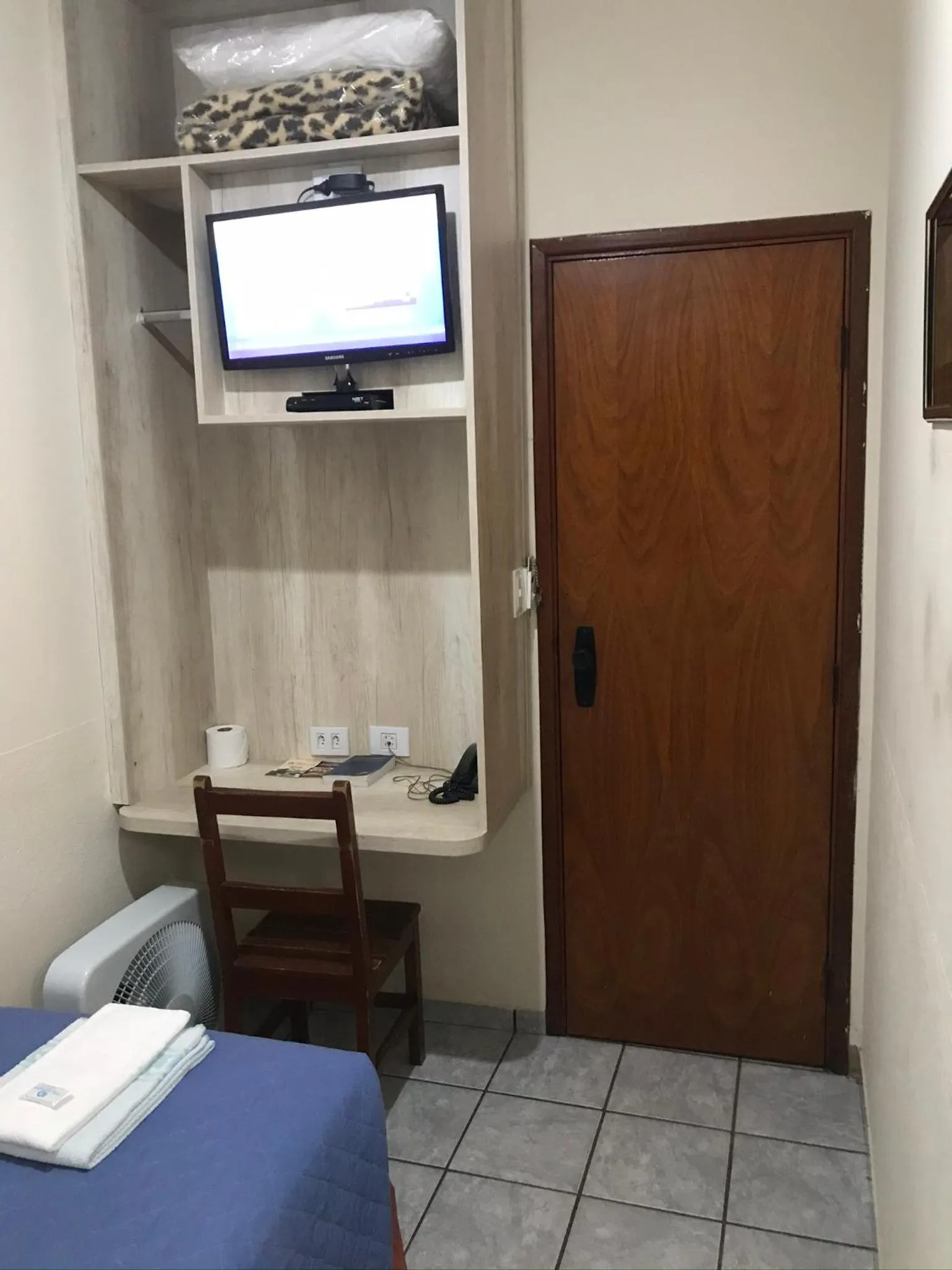 Bed in Hotel Colonial