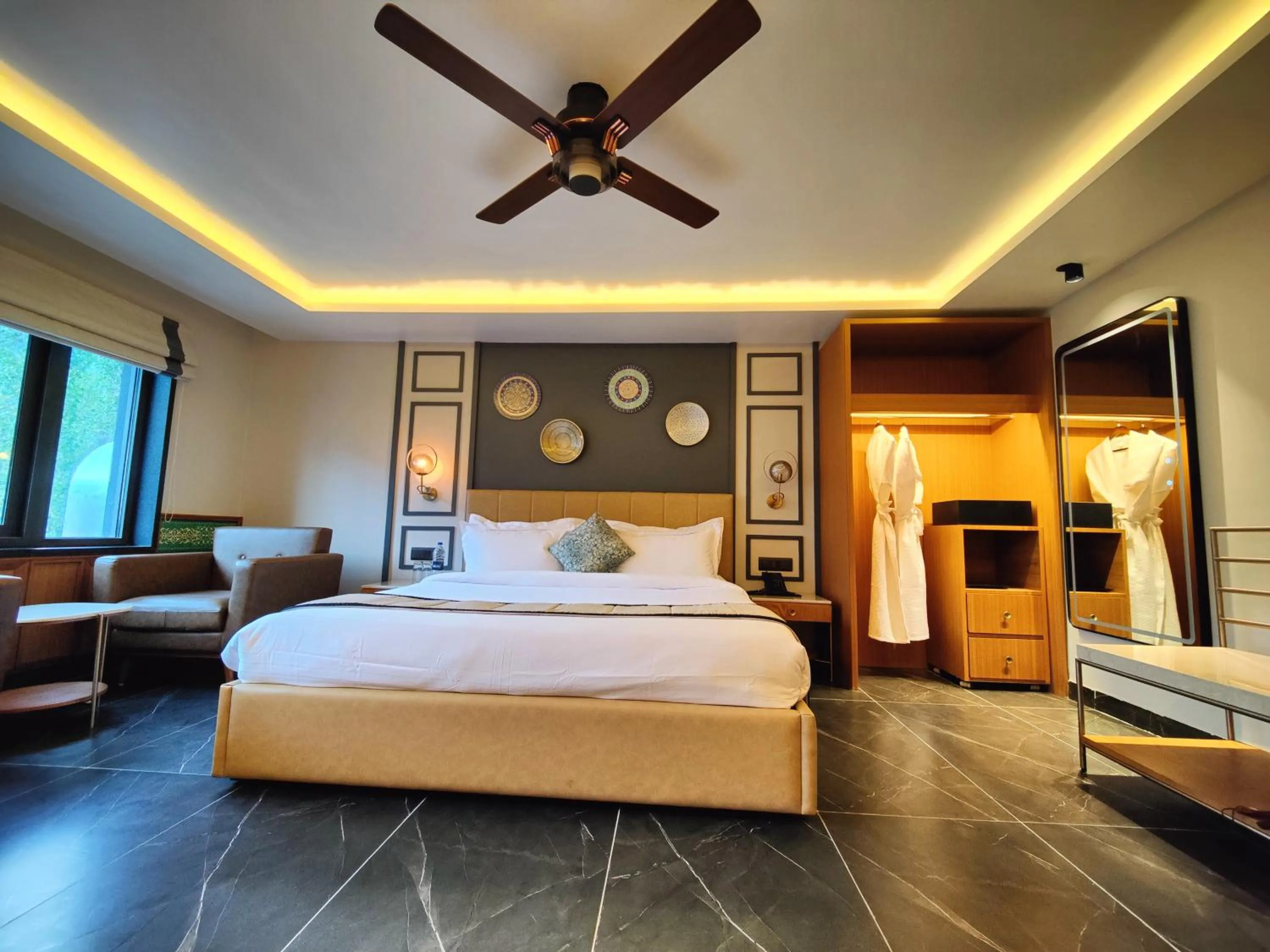 Bedroom, Bed in The Vale Lodge