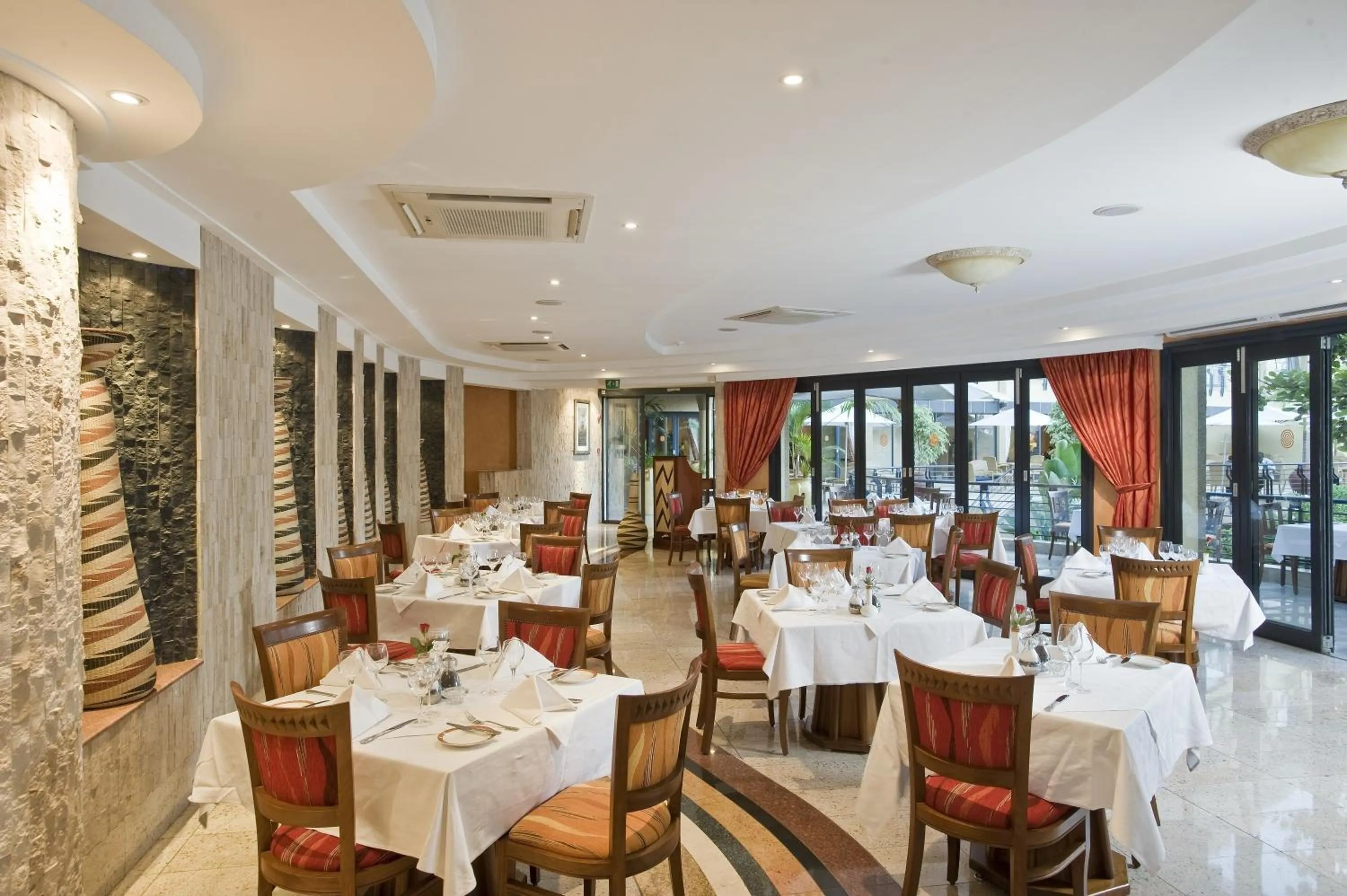 Restaurant/places to eat in Kigali Serena Hotel