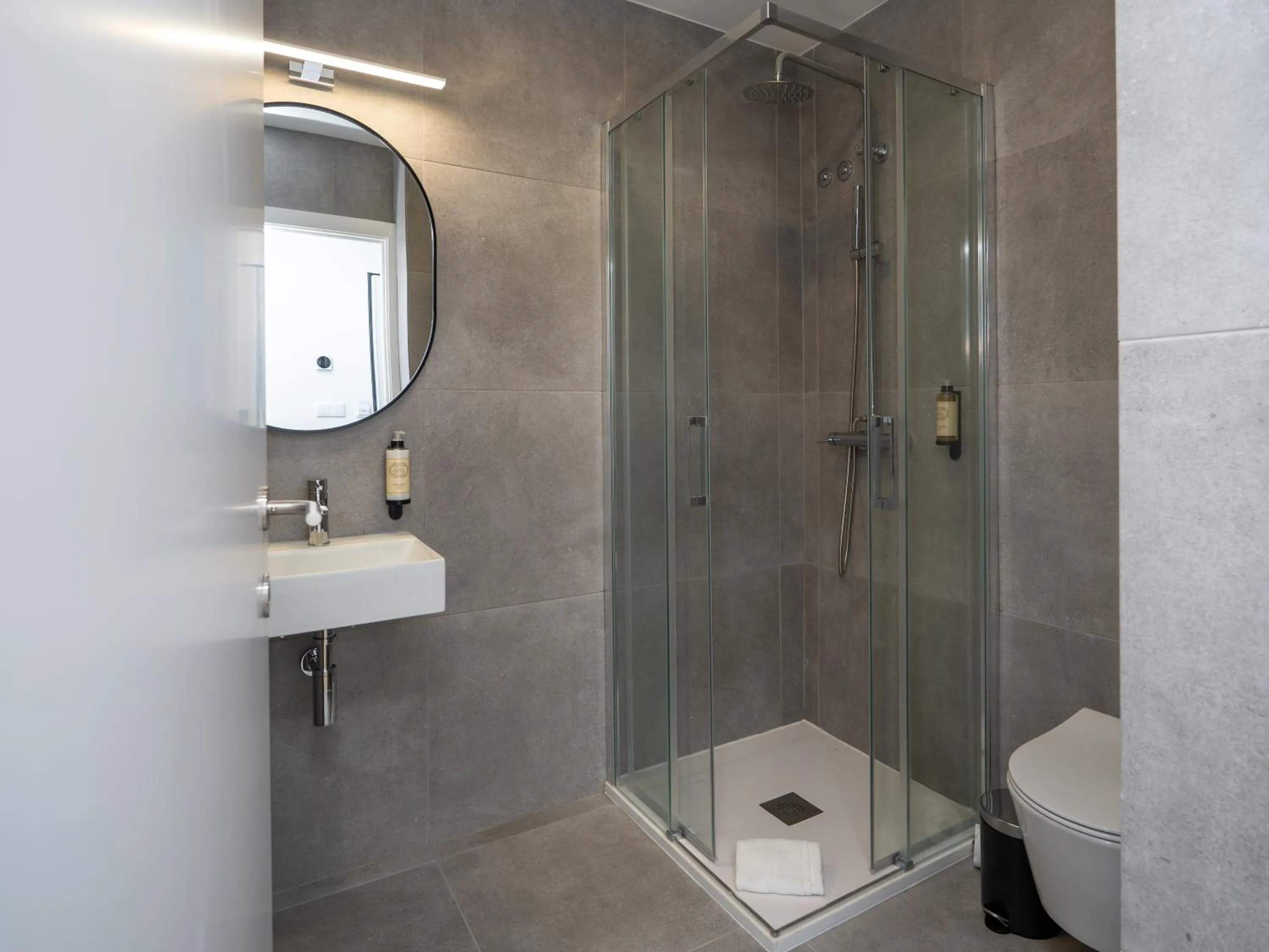 Bathroom in Flag Hotel Lisboa Sintra