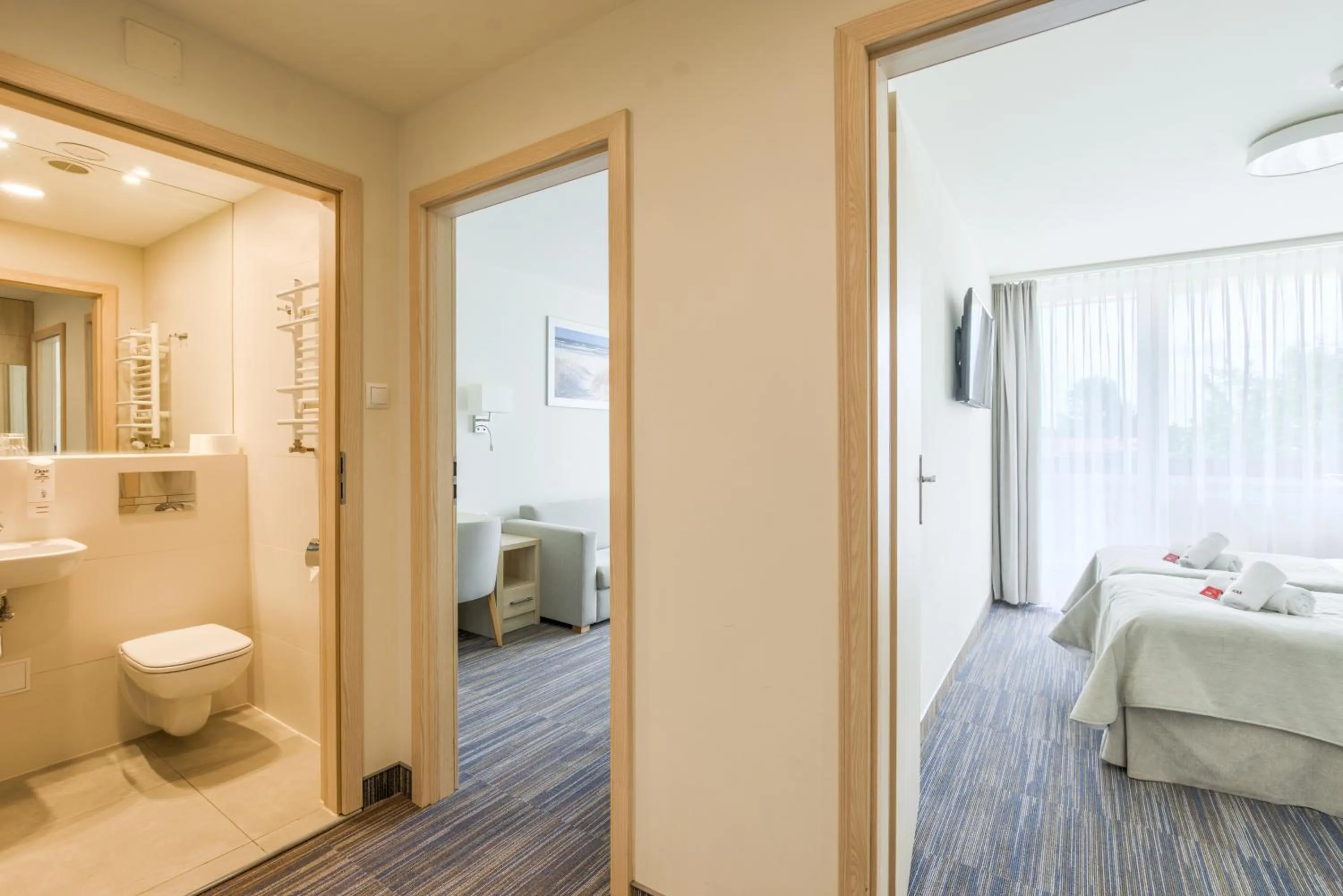 Property building, Bed in Centrum Zdrowia i Wypoczynku Ikar