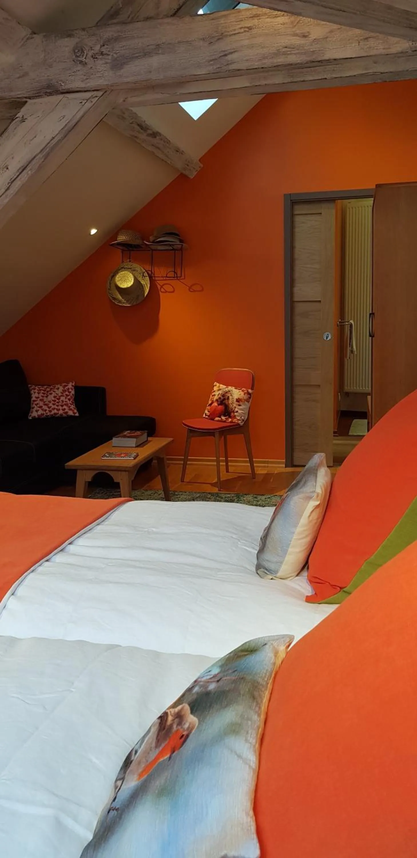 Bedroom in La Chouette Maison - Chambres d'hôtes et Gîte en Ville