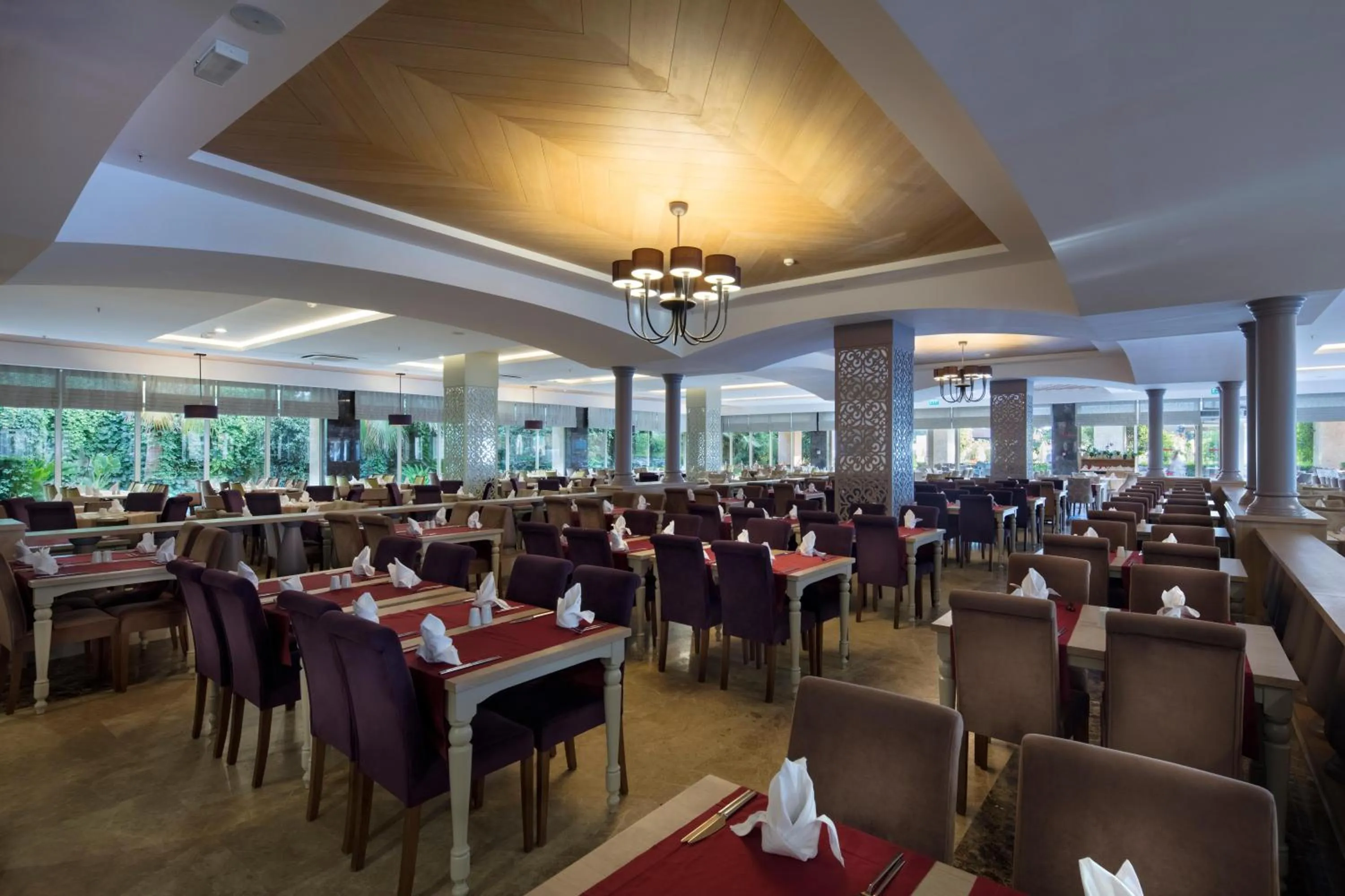 Restaurant/places to eat in Trendy Verbena Beach