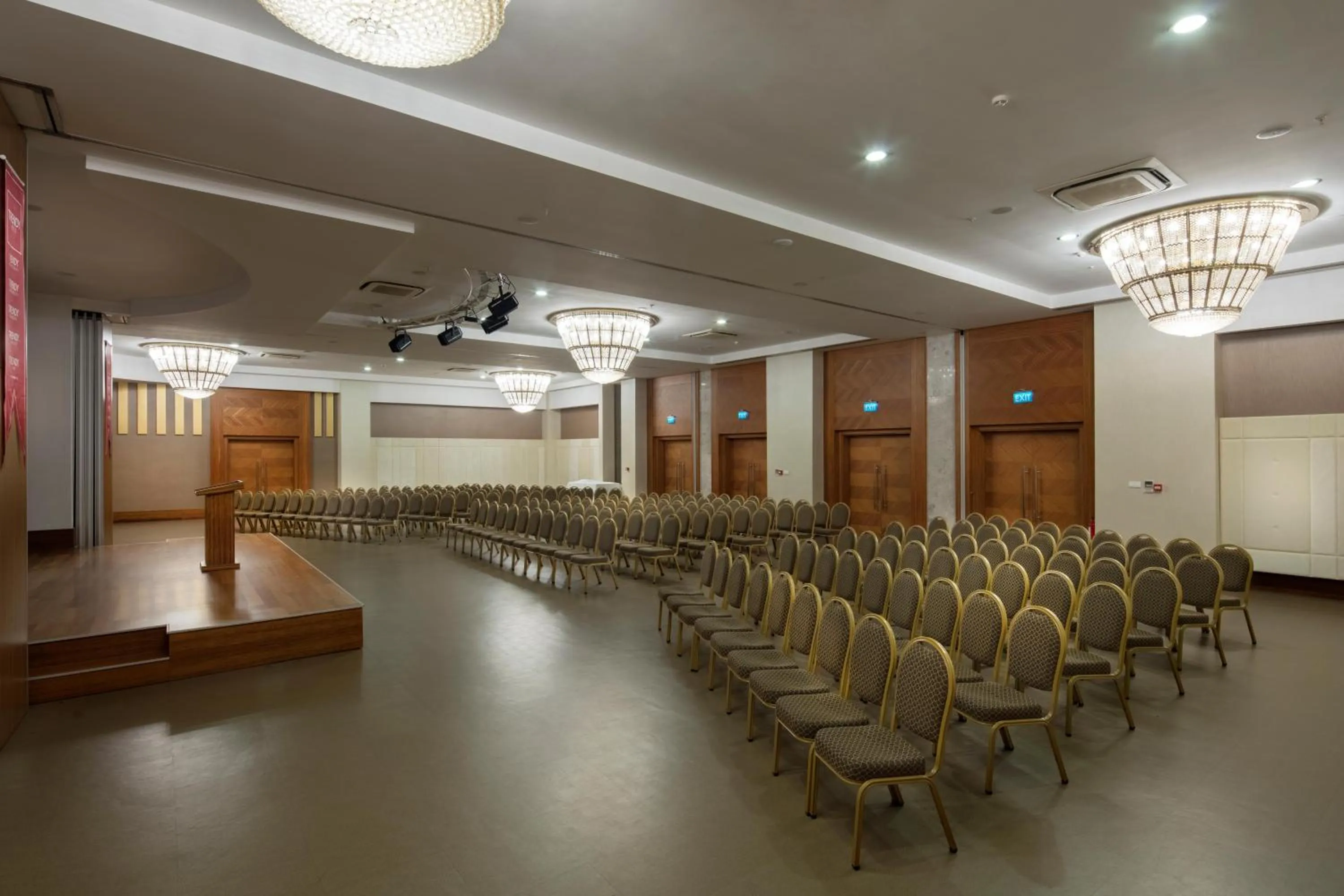 Meeting/conference room in Trendy Verbena Beach