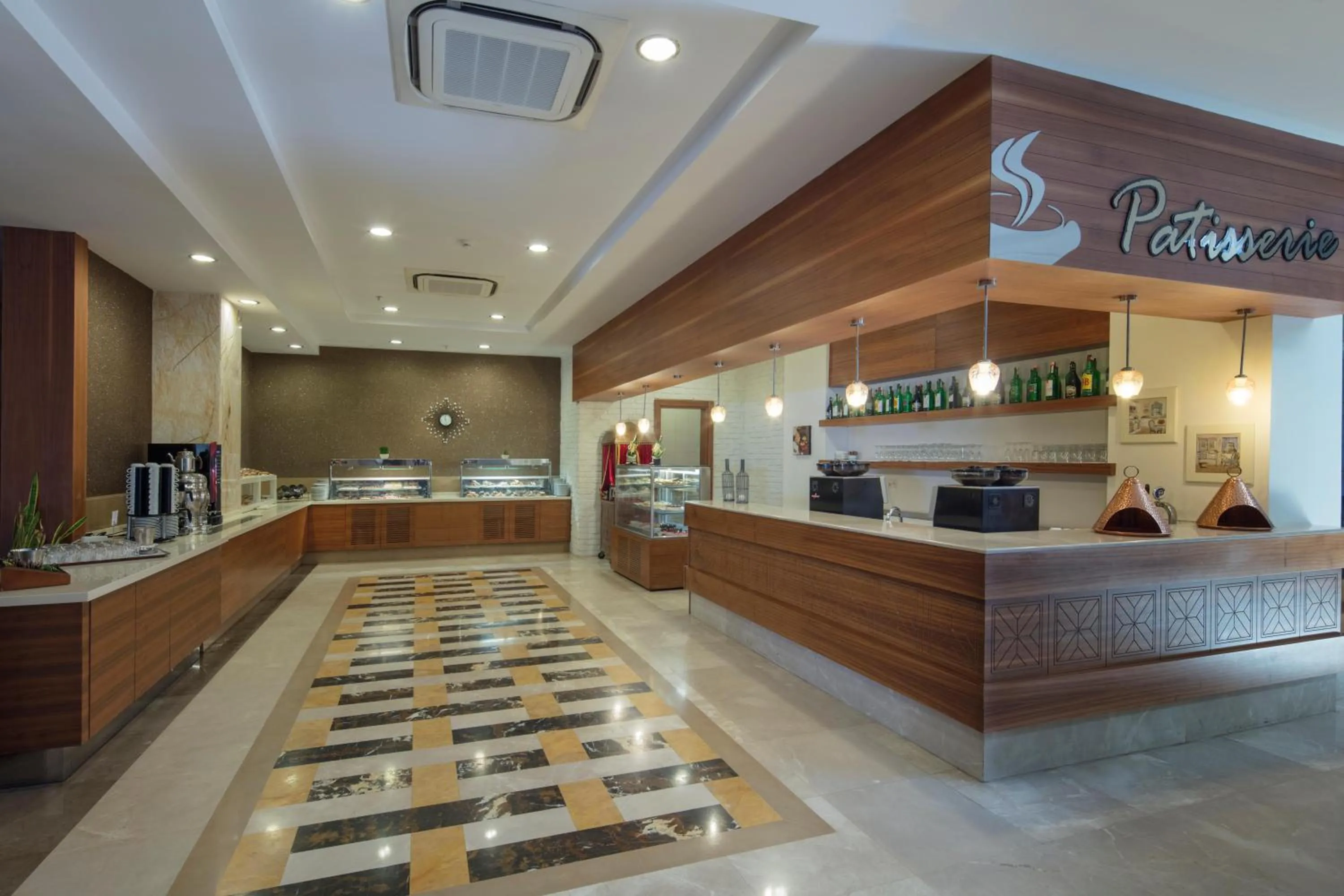 Restaurant/places to eat in Trendy Verbena Beach