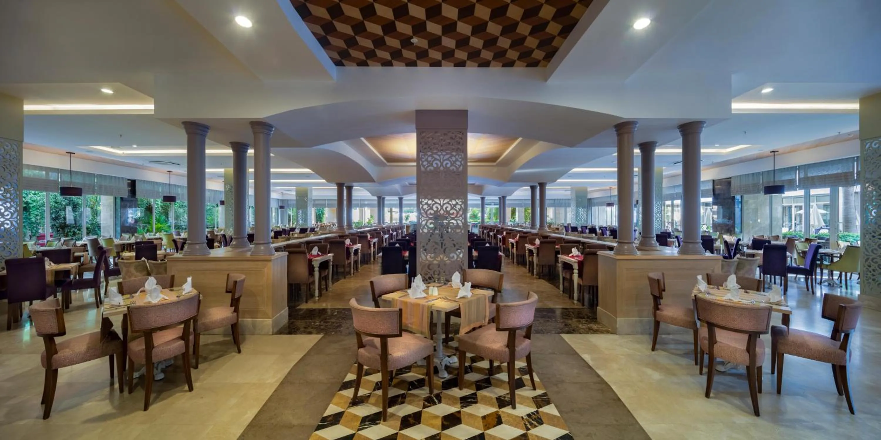 Restaurant/places to eat in Trendy Verbena Beach