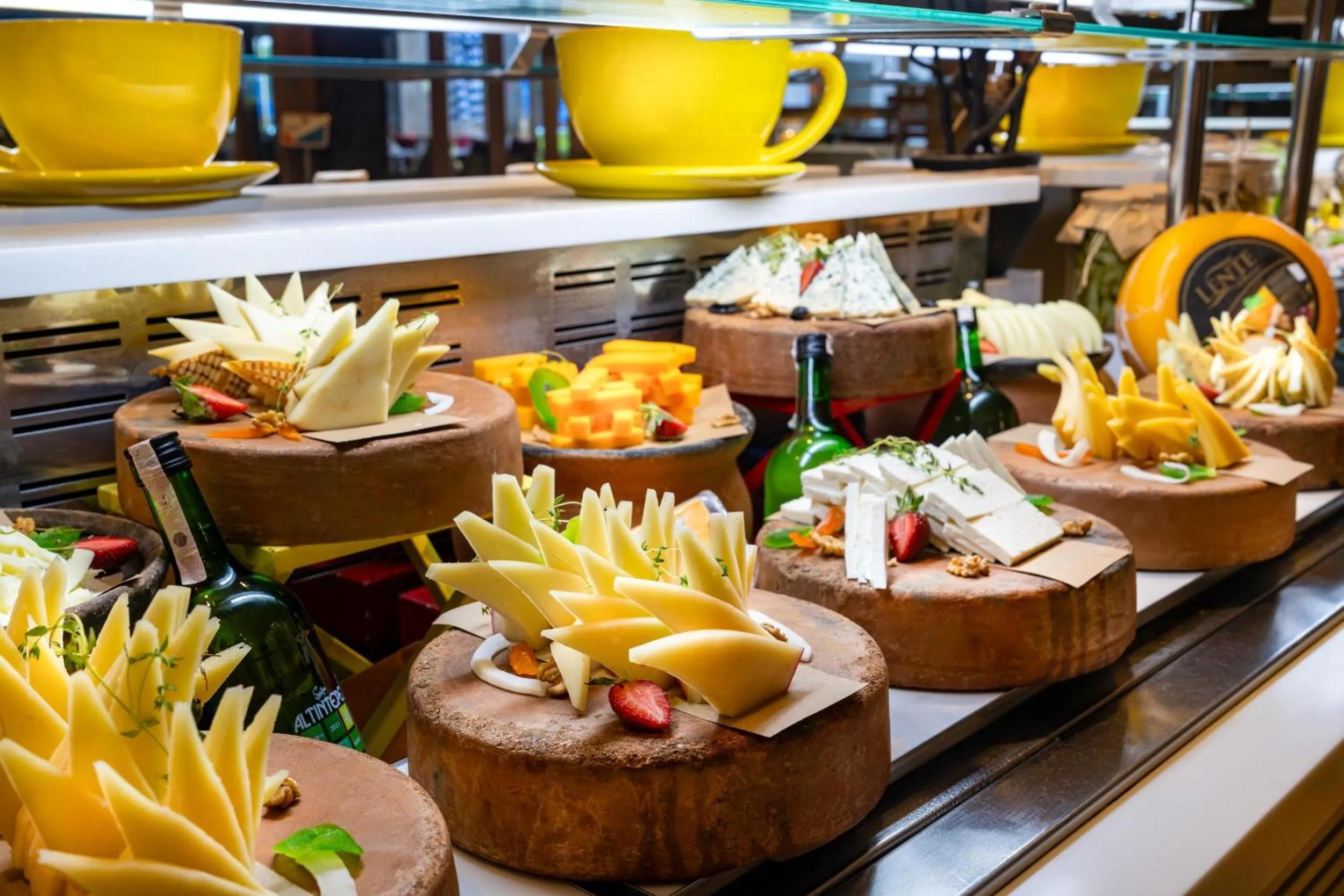 Restaurant/places to eat in Trendy Verbena Beach