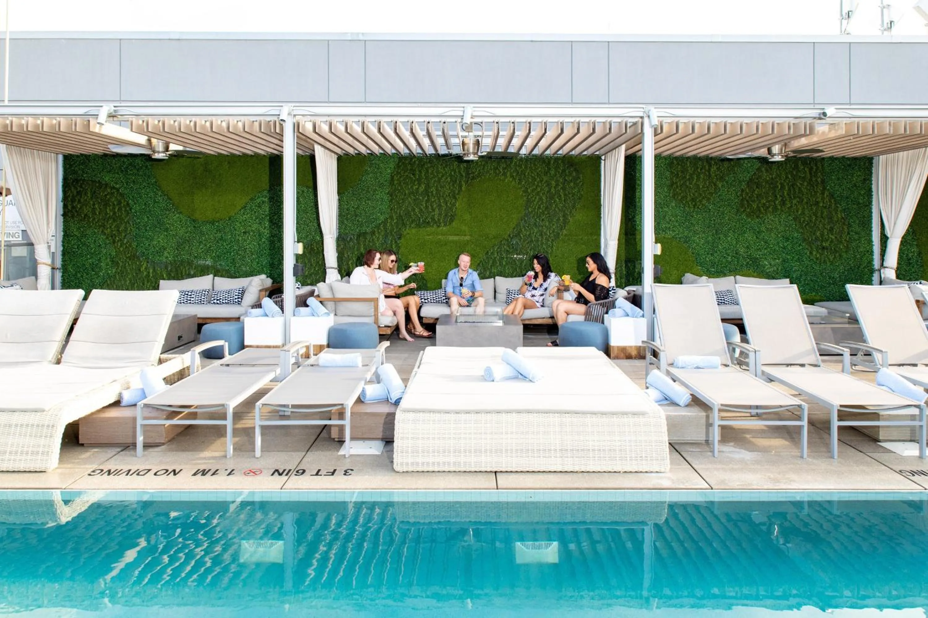 Swimming pool in The Westin Austin Downtown