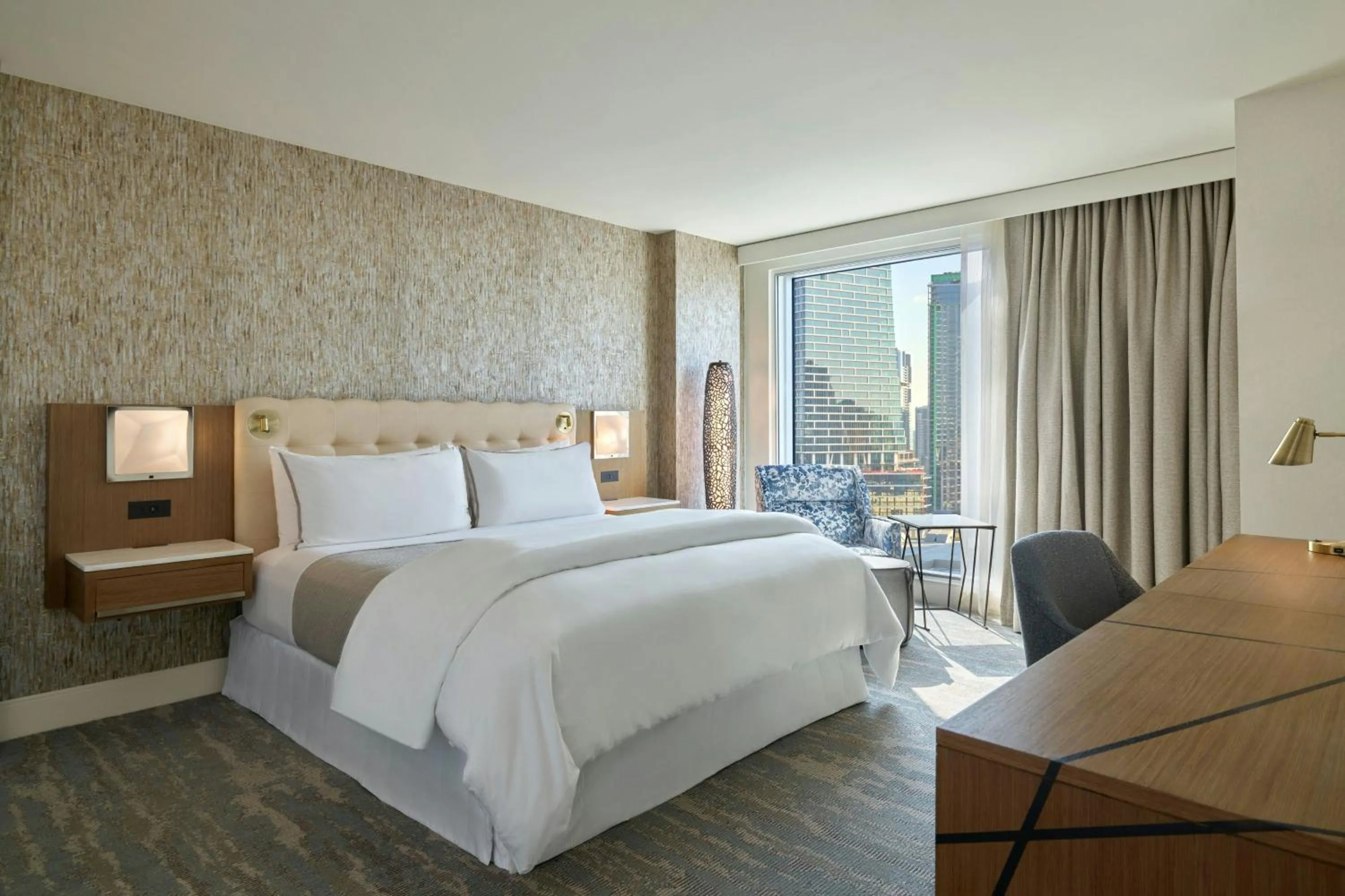 Photo of the whole room, Bed in The Westin Austin Downtown