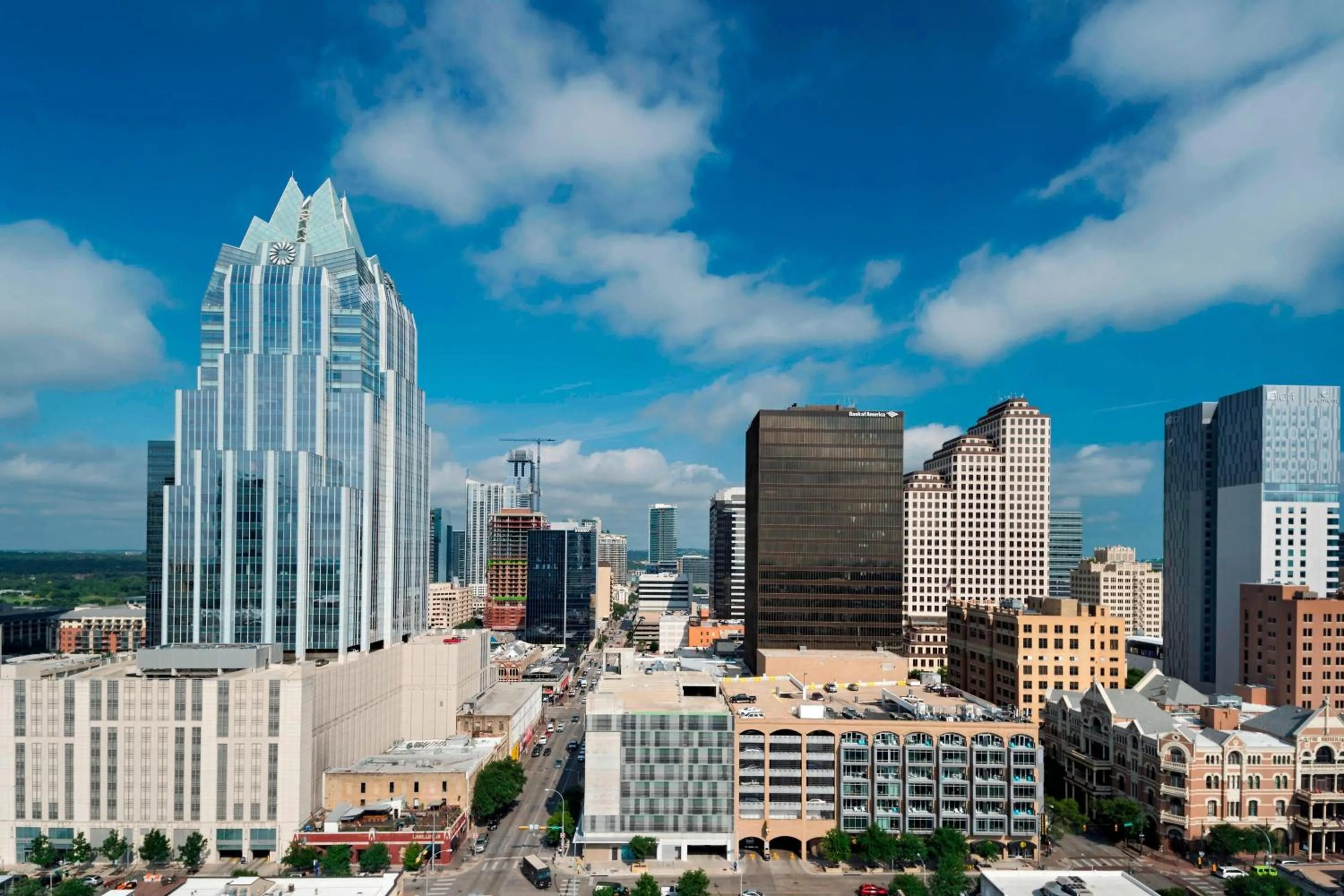 Photo of the whole room in The Westin Austin Downtown