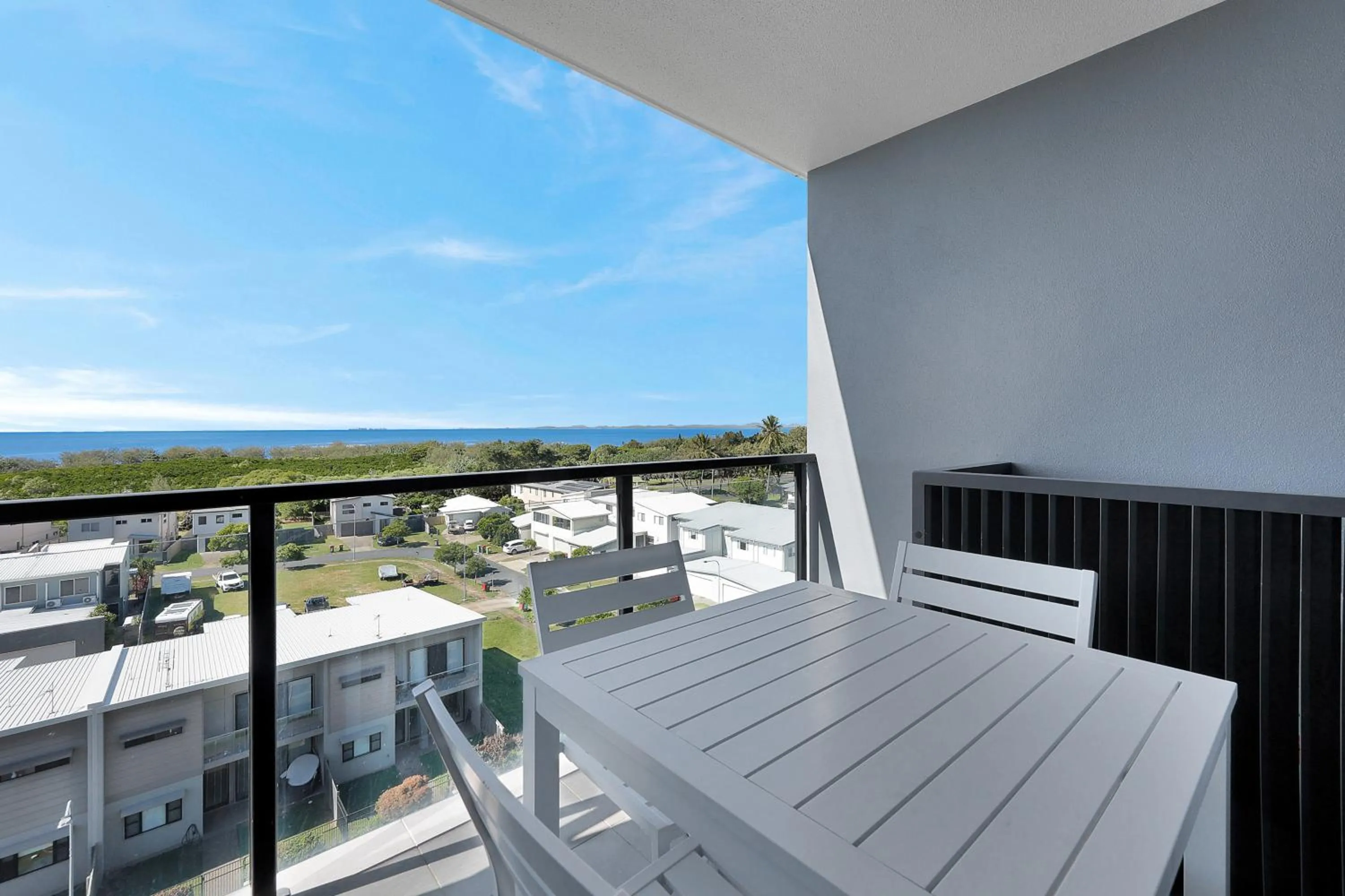 Balcony/Terrace in Pacific Sands Apartments Mackay