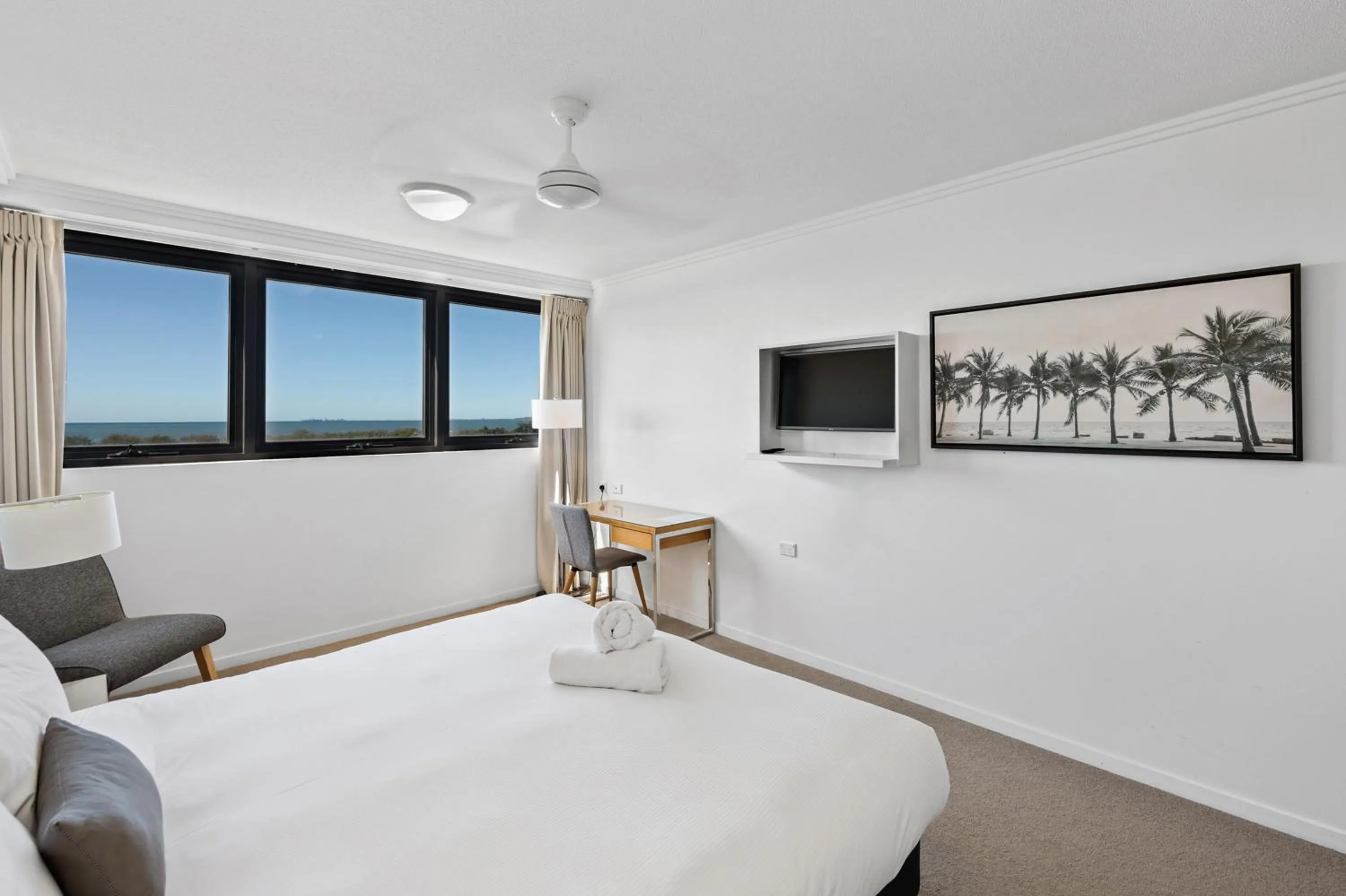 Bedroom in Pacific Sands Apartments Mackay