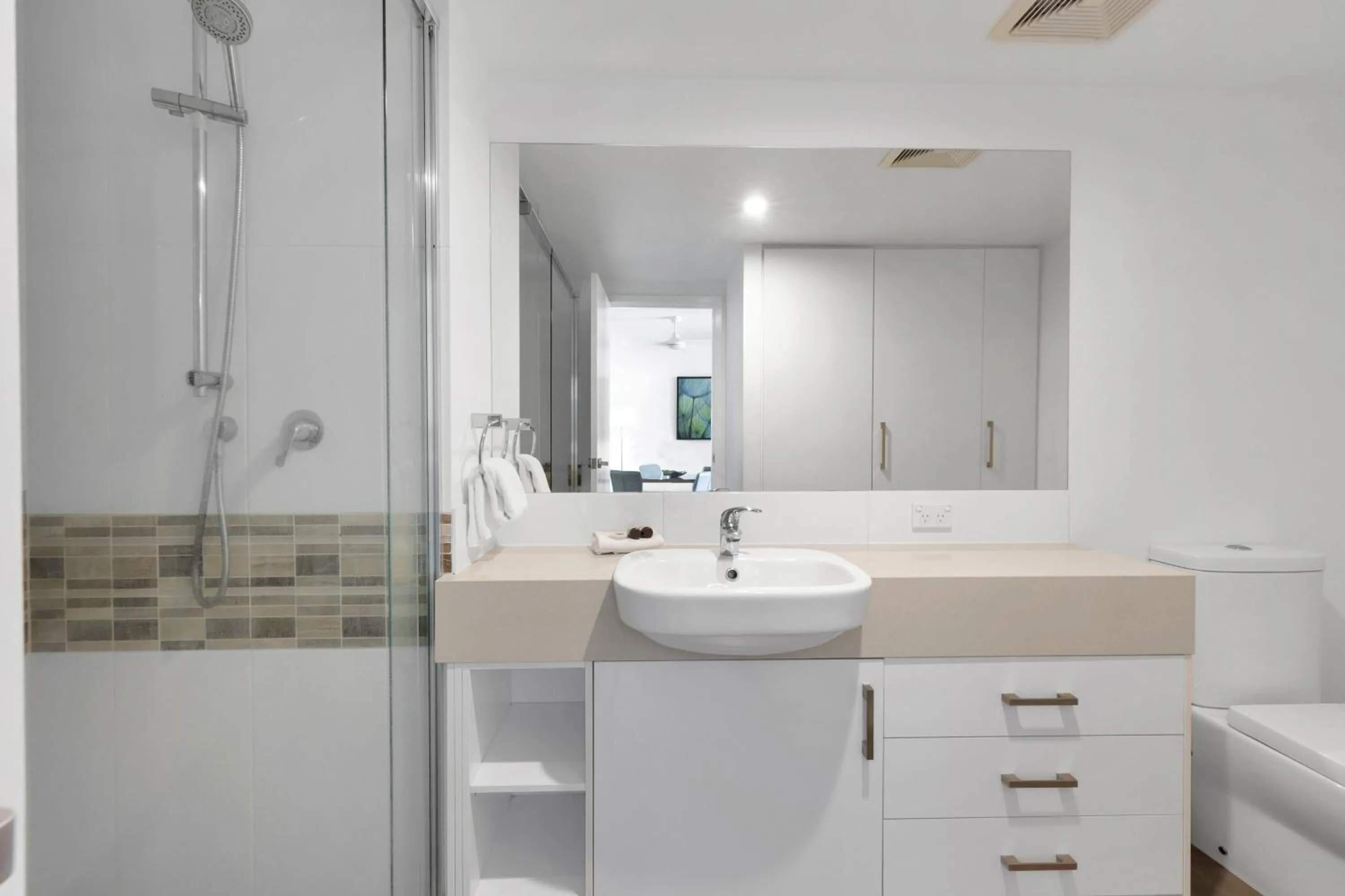 Bathroom in Pacific Sands Apartments Mackay