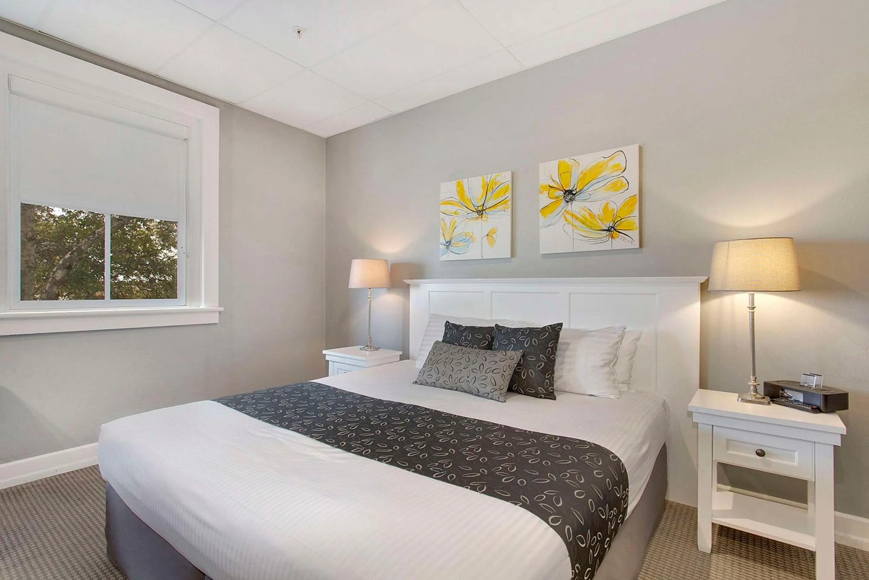 Bed in CH Boutique Hotel & Apartments, an Ascend Collection Hotel