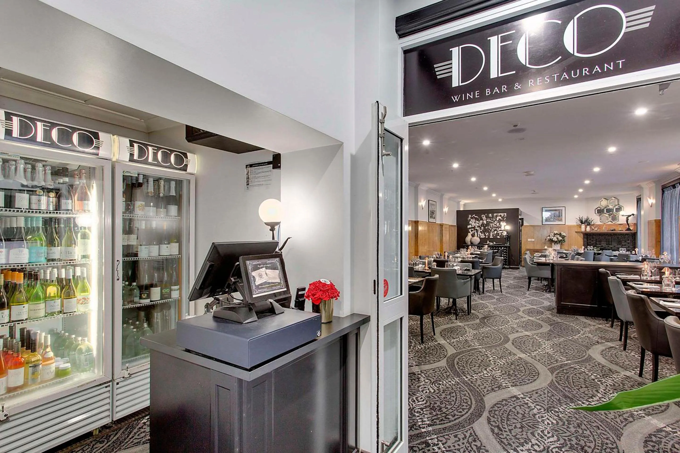 Restaurant/places to eat in CH Boutique Hotel & Apartments, an Ascend Collection Hotel