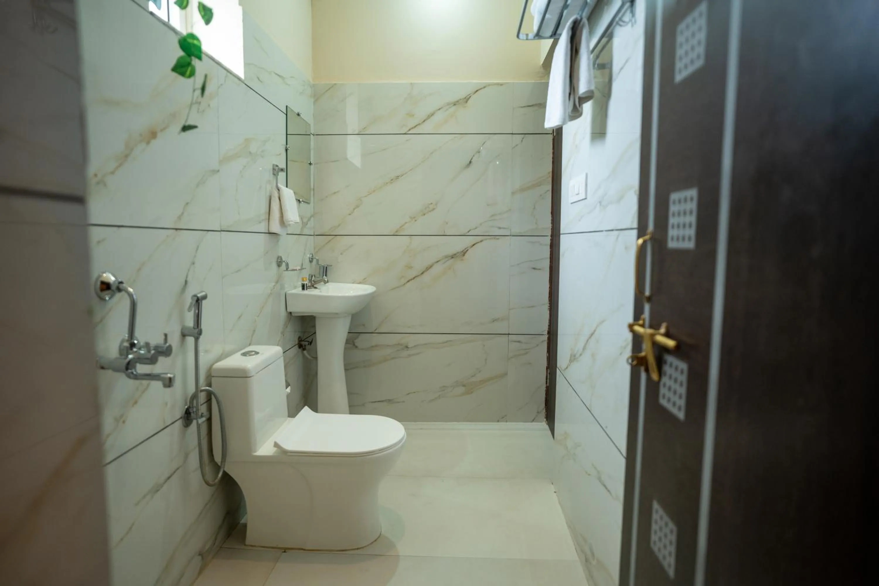 Shower in Aanandam Resort & Spa,Pushkar