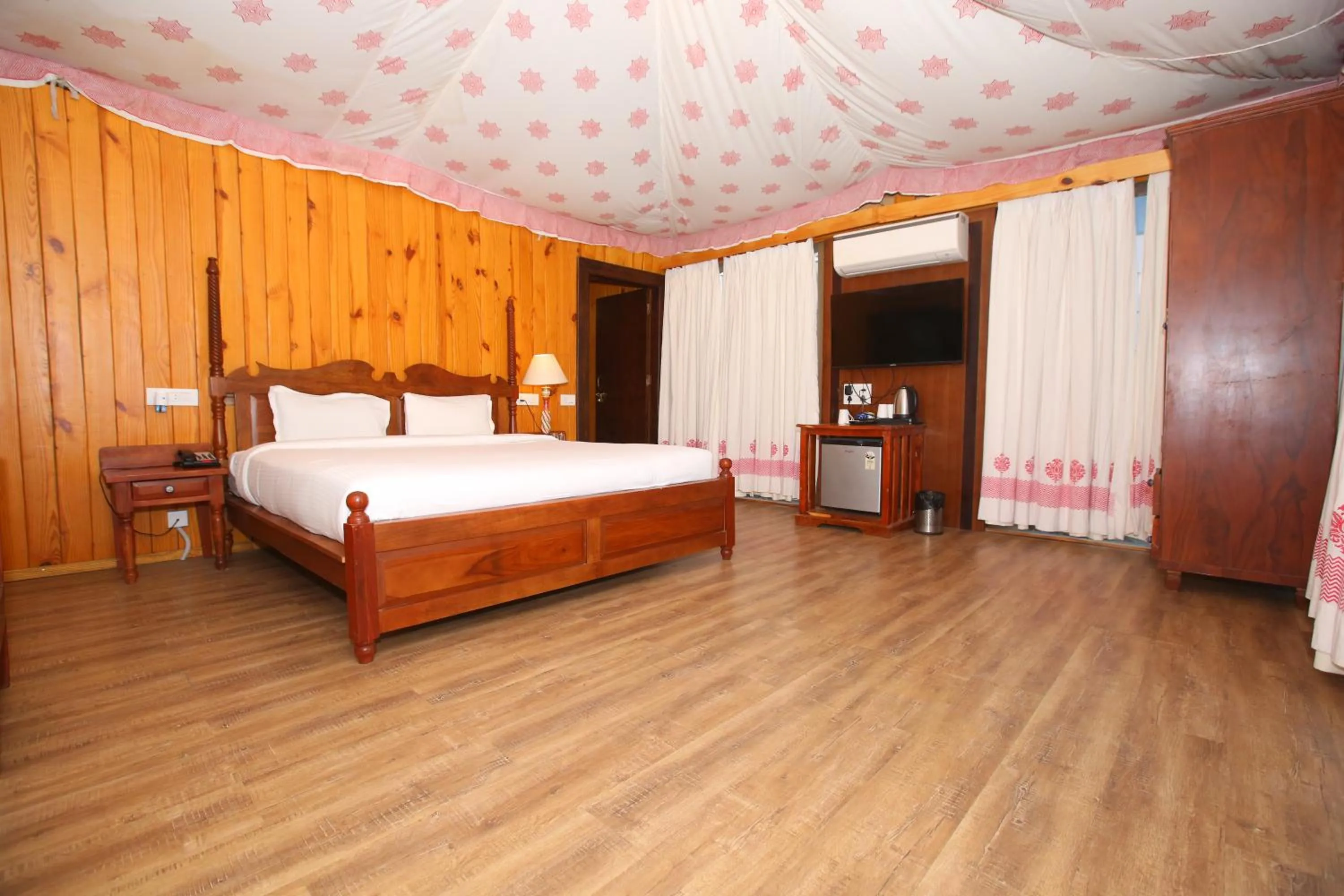 Property building, Bed in Aanandam Resort & Spa,Pushkar