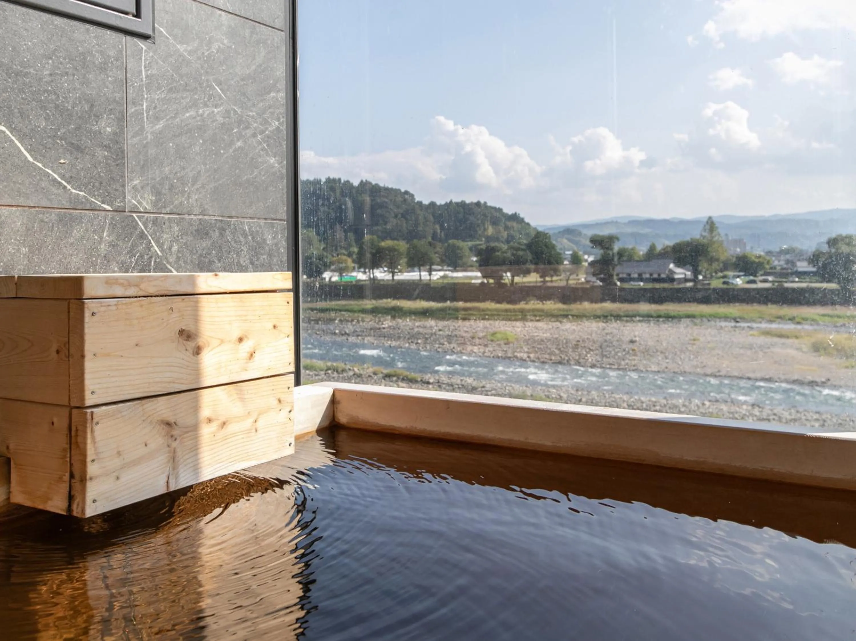 Hitoyoshi Onsen Nabeya