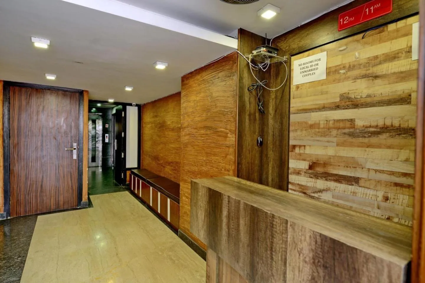 Facade/entrance in Goel Residency