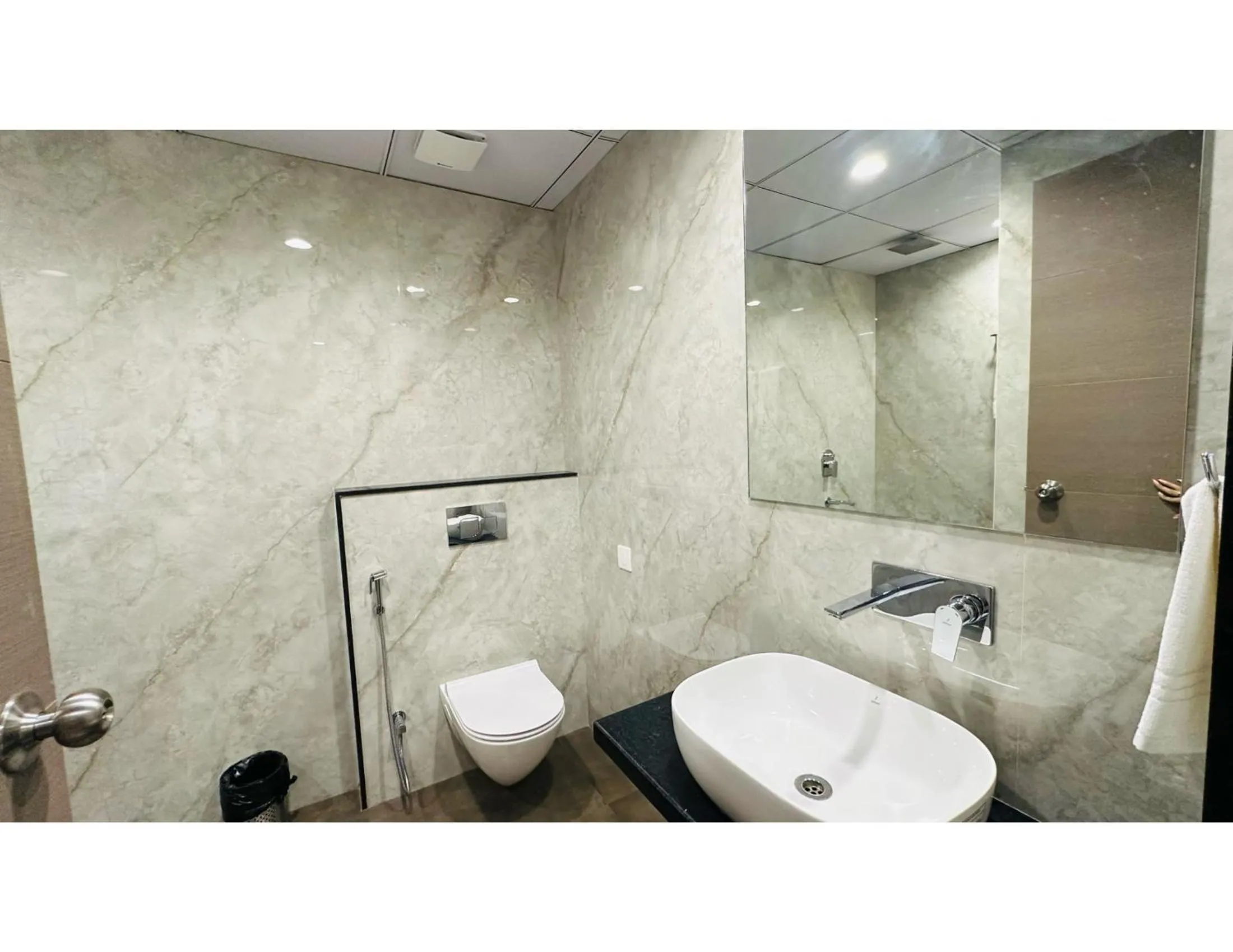 Shower in Hotel shree ji inn