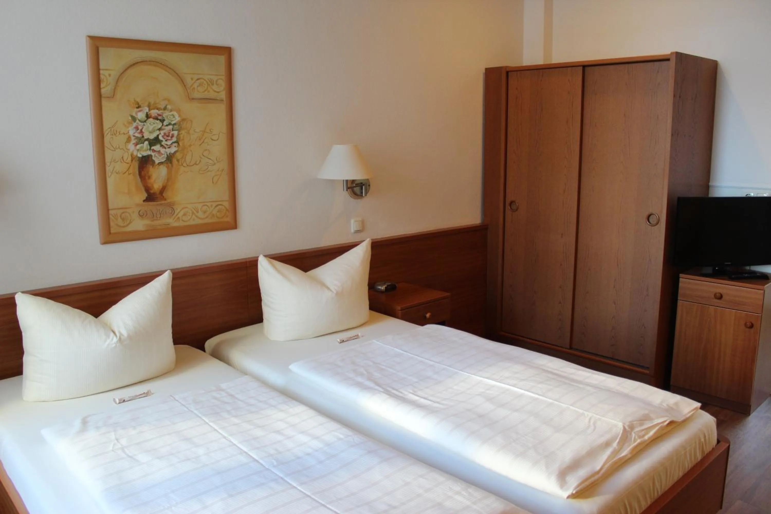 Photo of the whole room, Bed in Hotel Sonnenklause